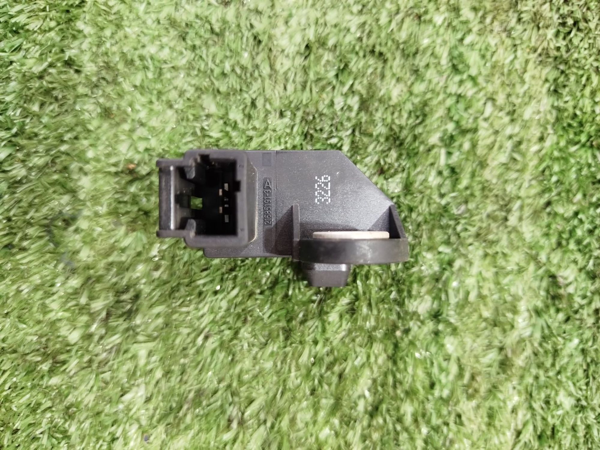 https://ycs.partsauto.market/partsauto-images/thmbs/userImages/2083c2a62fd034e59038f15de4c6b061/part/e6122818-f885-42b9-a8e3-9e5b4995f4f6_1779130667774.jpg