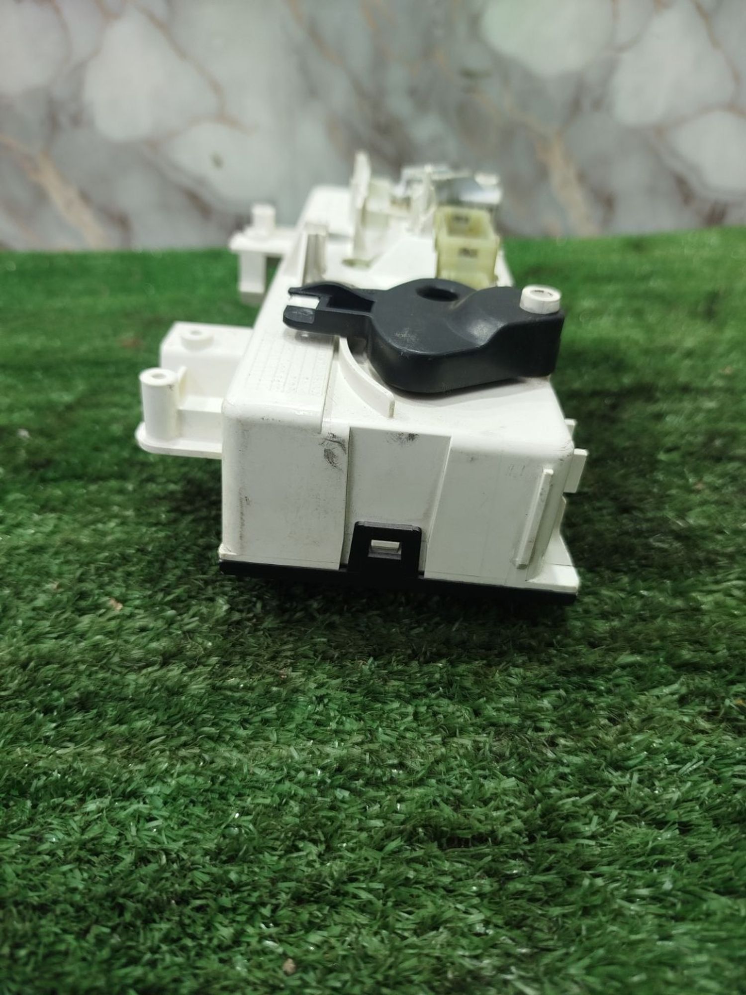 https://ycs.partsauto.market/partsauto-images/thmbs/userImages/2083c2a62fd034e59038f15de4c6b061/part/ec6fbba2-113f-491f-99bf-e66463933430_1779304757537.jpg