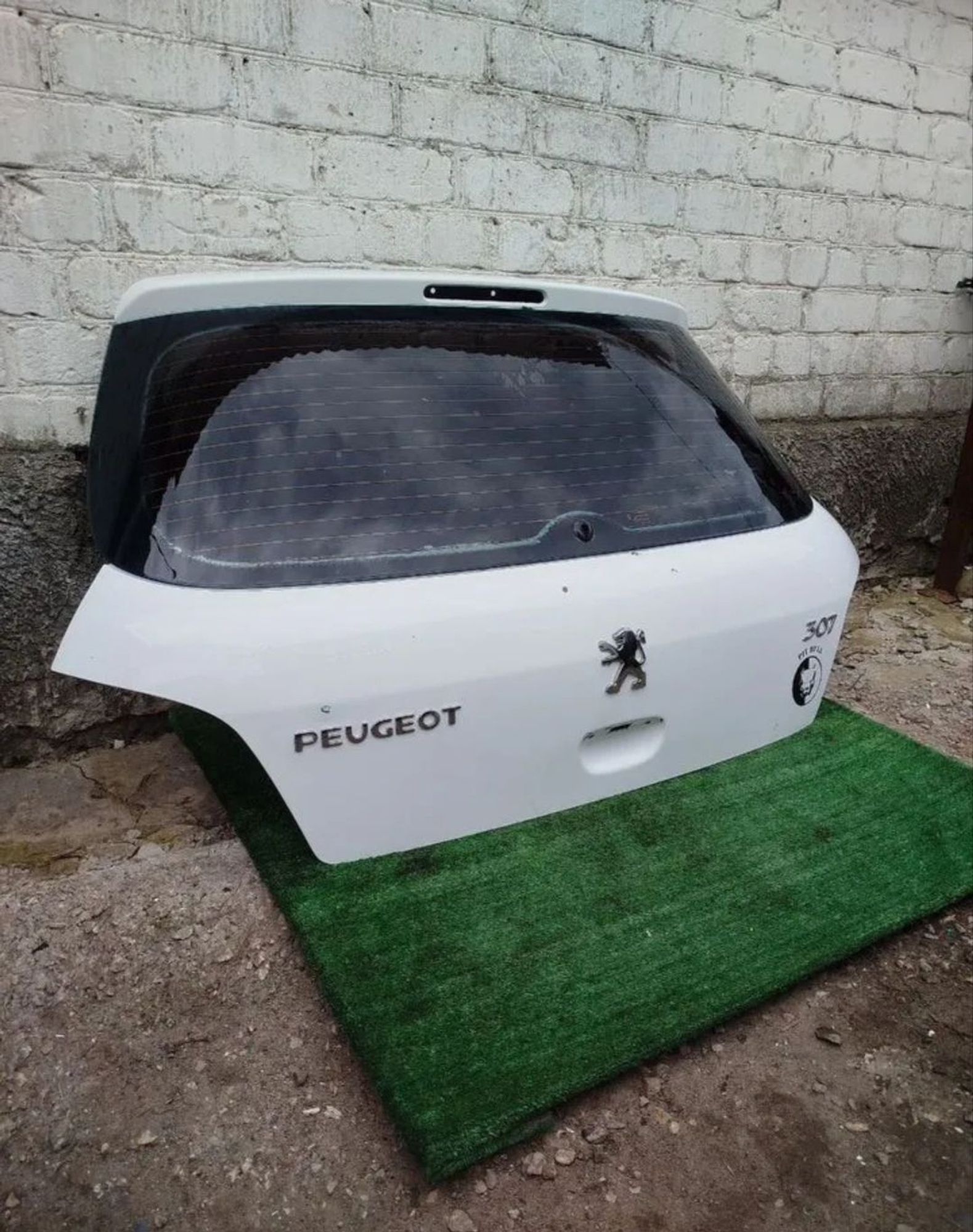 https://ycs.partsauto.market/partsauto-images/thmbs/userImages/2083c2a62fd034e59038f15de4c6b061/part/efec7d19-414c-4b27-8a8b-6b2e20395dd0_1782070670399.jpg