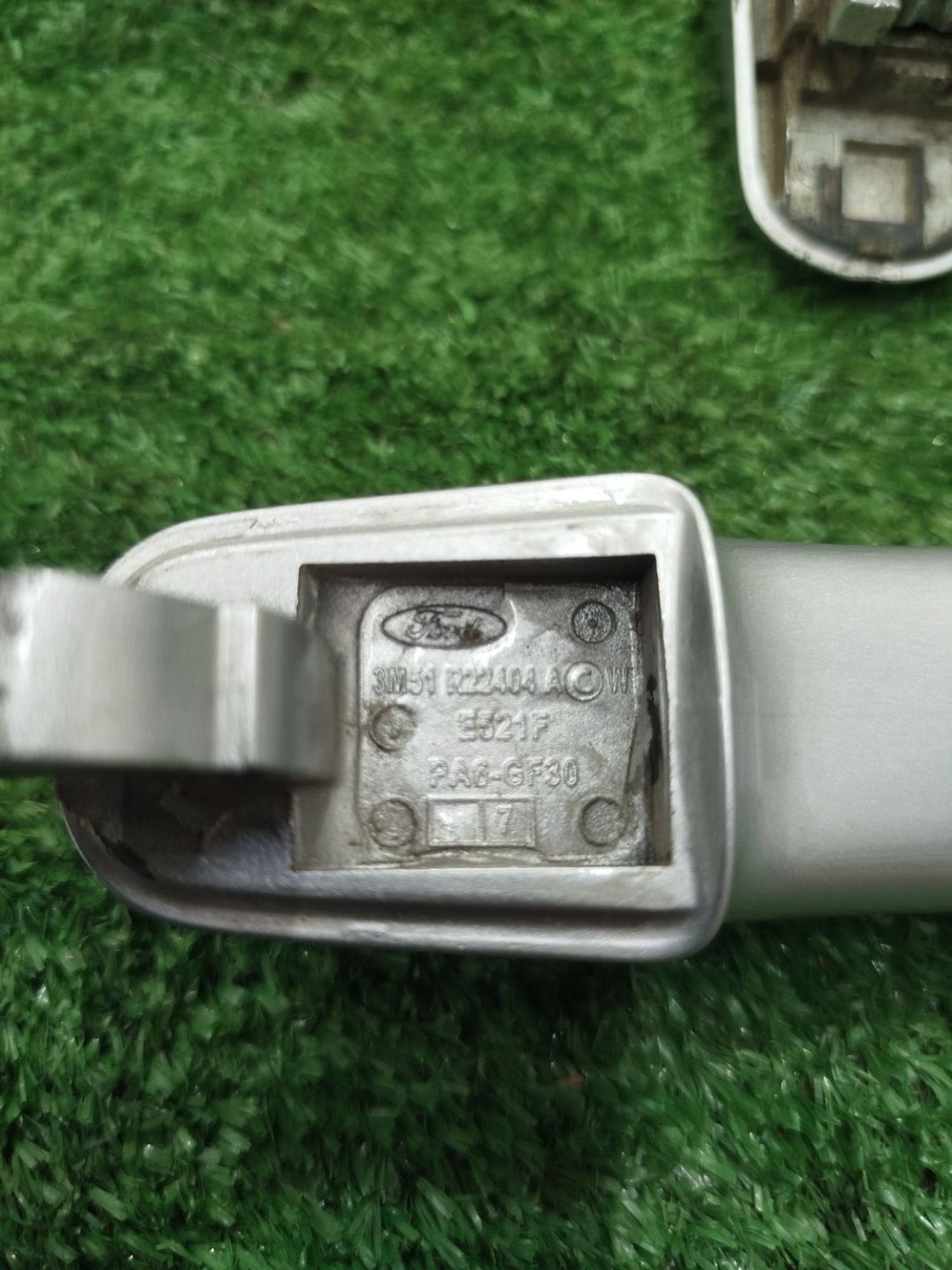https://ycs.partsauto.market/partsauto-images/thmbs/userImages/2083c2a62fd034e59038f15de4c6b061/part/fbdd5118-ef74-4ed5-a7c5-4cc17339df10_1785675823139.jpg