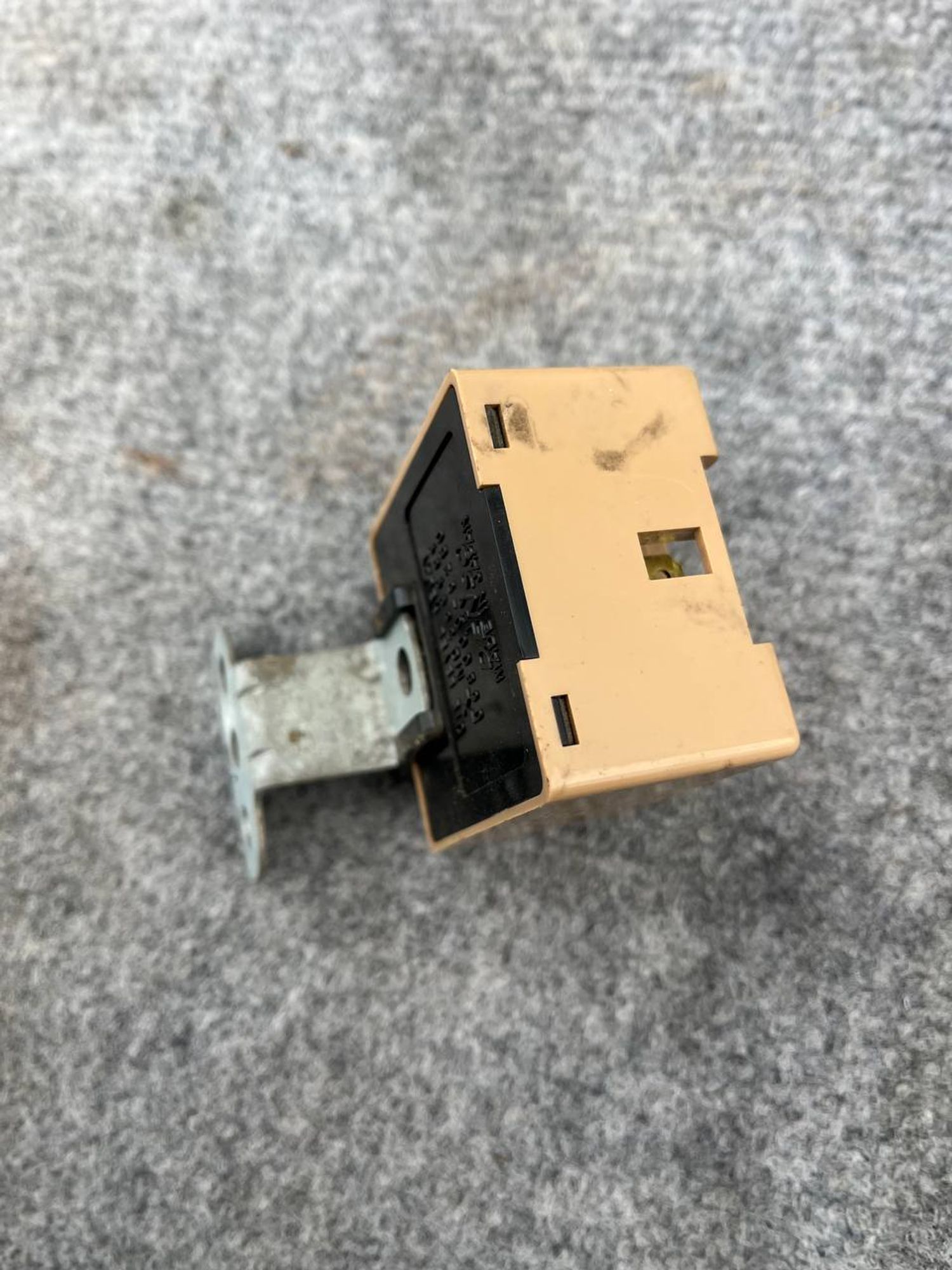 Датчик уровня масла  null, 1300 рублей, Семиозерка