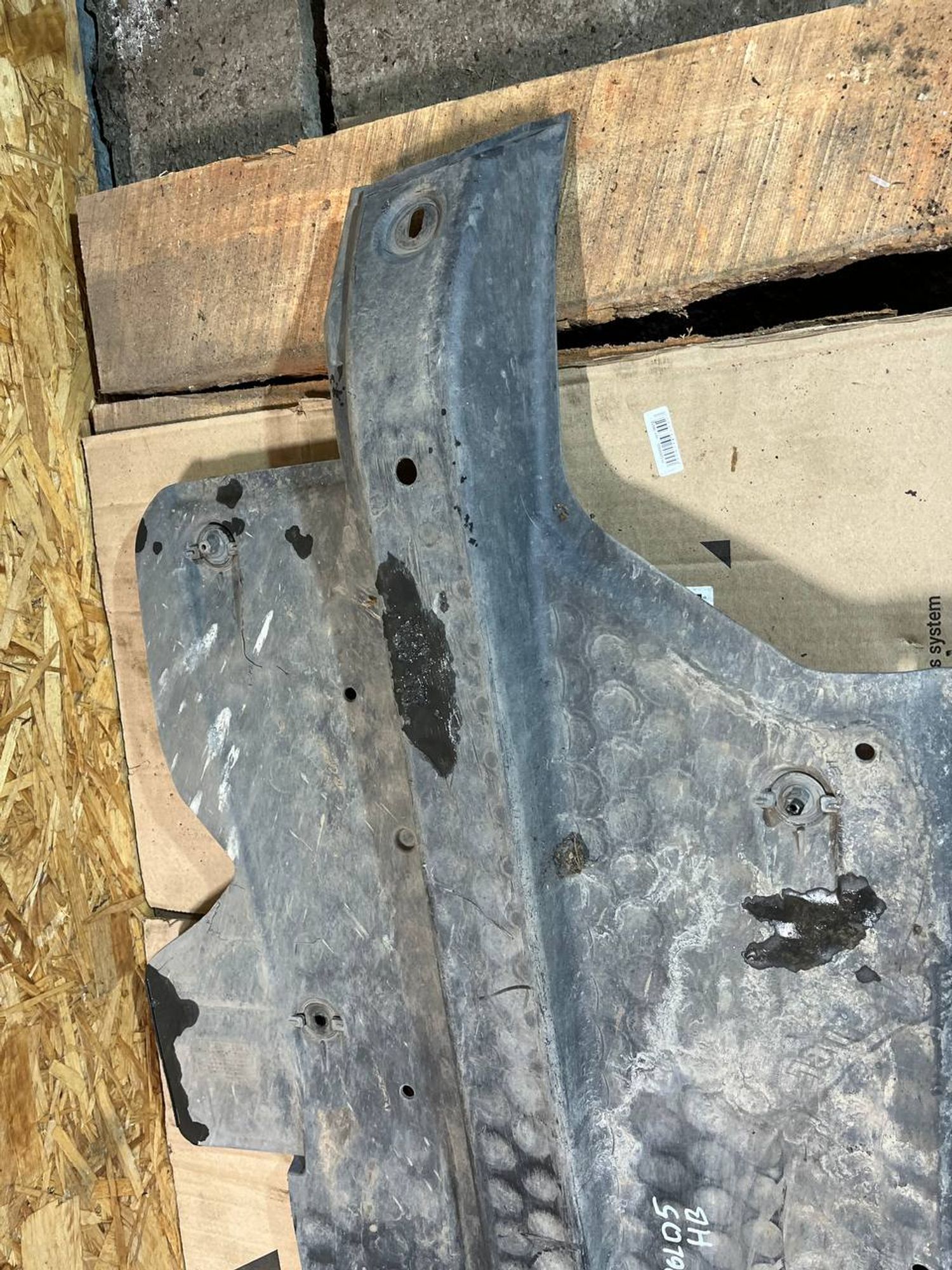 https://ycs.partsauto.market/partsauto-images/thmbs/userImages/268b2560e61c6abd63922b1757f69986/part/0b4480fe-c8f8-4eea-8f73-994f8e075633_1779292316388.jpg