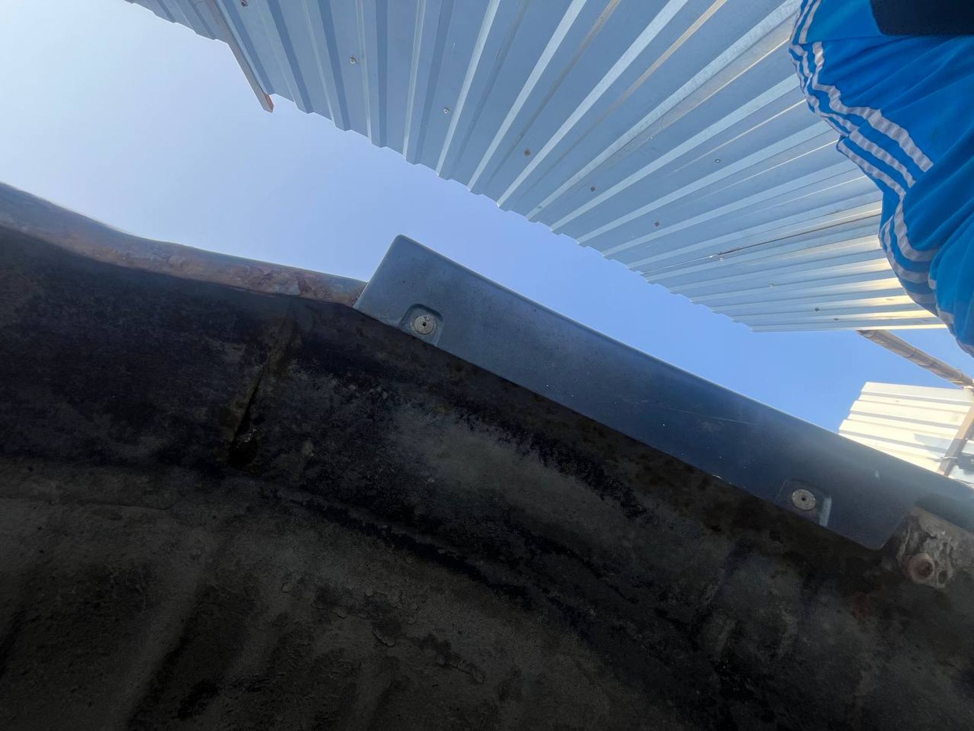 Крыло заднее левое Mitsubishi Pajero, III рестайлинг (2002—2006), 19000 рублей, Семиозерка