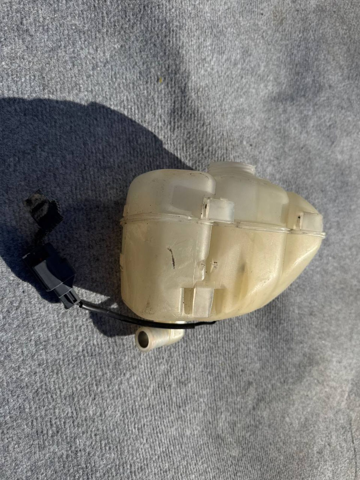 Бачок расширительный ОЖ Volvo XC70, I, 1900 рублей, Семиозерка