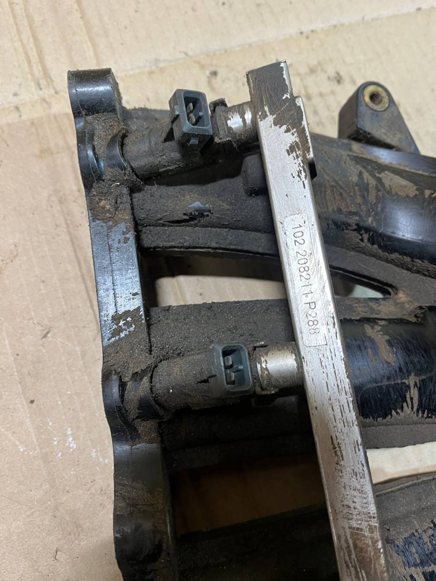 Коллектор впускной Chery Bonus (A13), 2000 рублей, Семиозерка