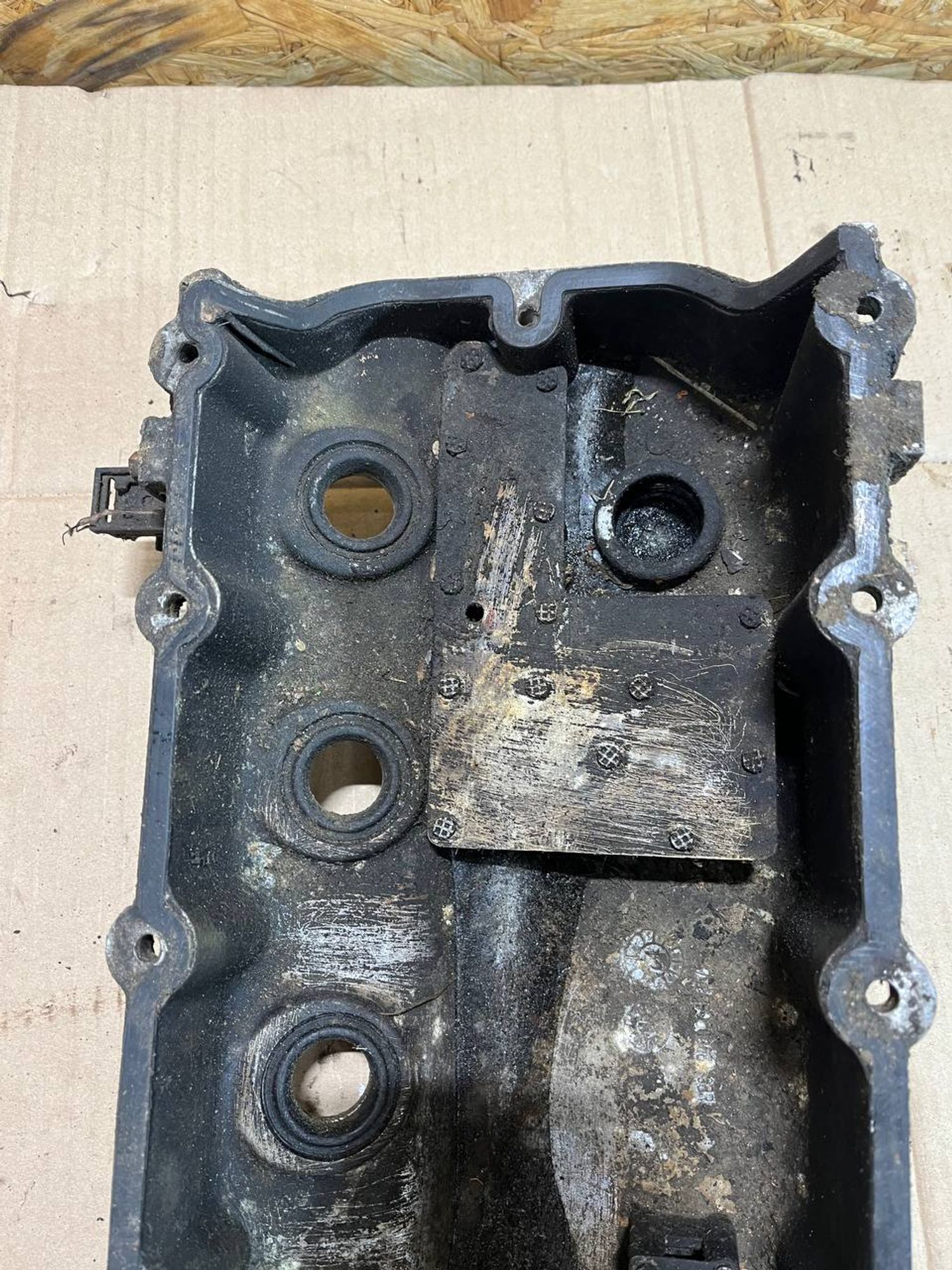 Клапанная крышка Chery Bonus (A13), 1200 рублей, Семиозерка