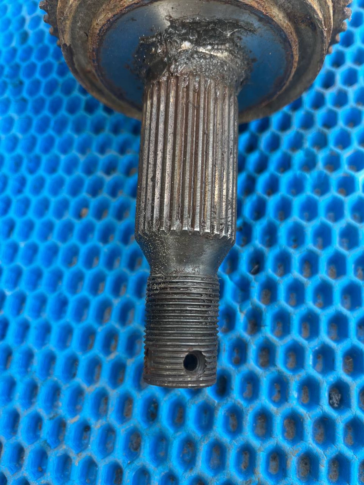 Привод левый Mitsubishi Pajero, III рестайлинг (2002—2006), 5500 рублей, Семиозерка