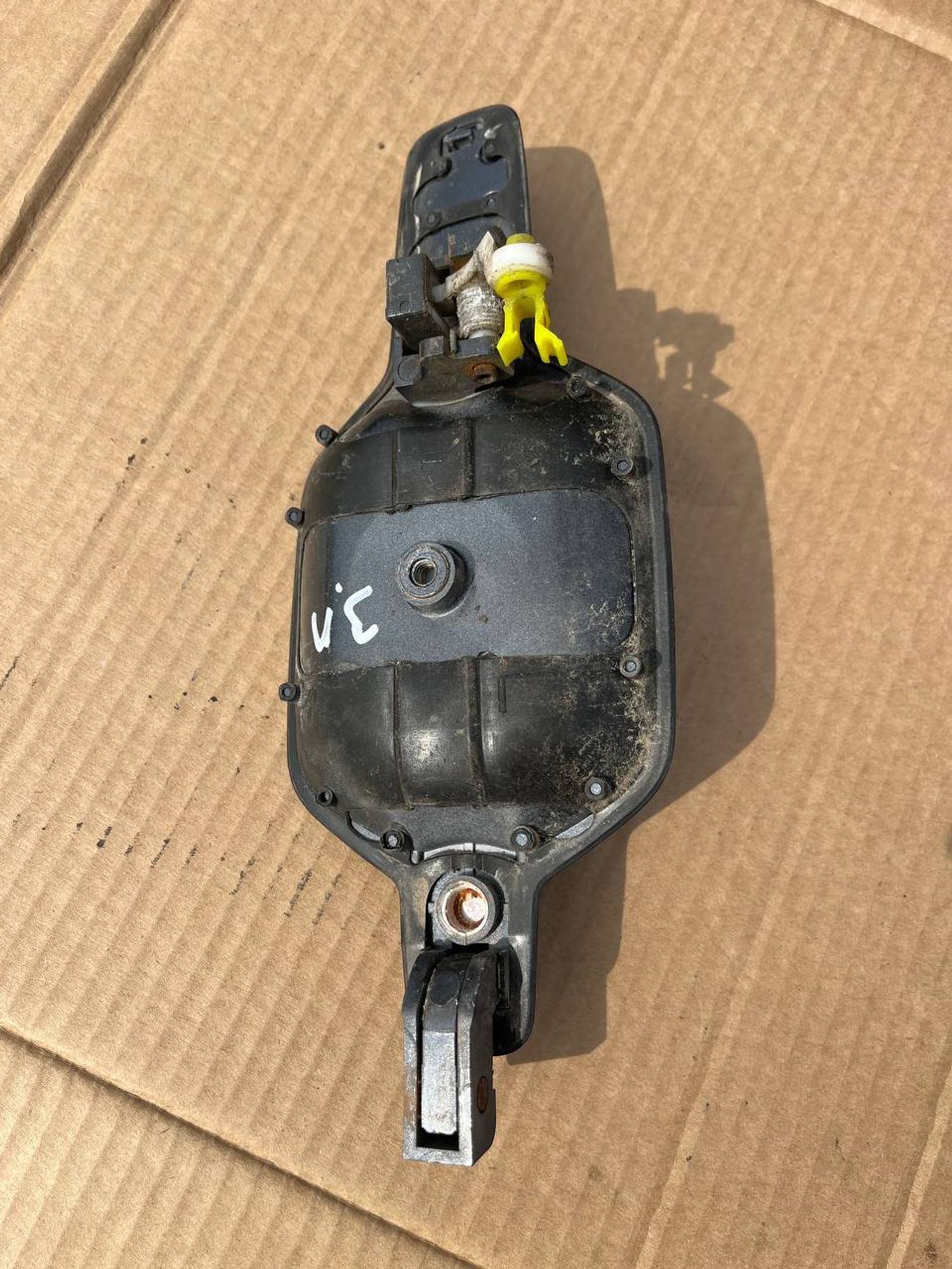 https://ycs.partsauto.market/partsauto-images/thmbs/userImages/268b2560e61c6abd63922b1757f69986/part/27cd6047-af9a-4f0f-932a-60e901da1d83_1777272889489.jpg