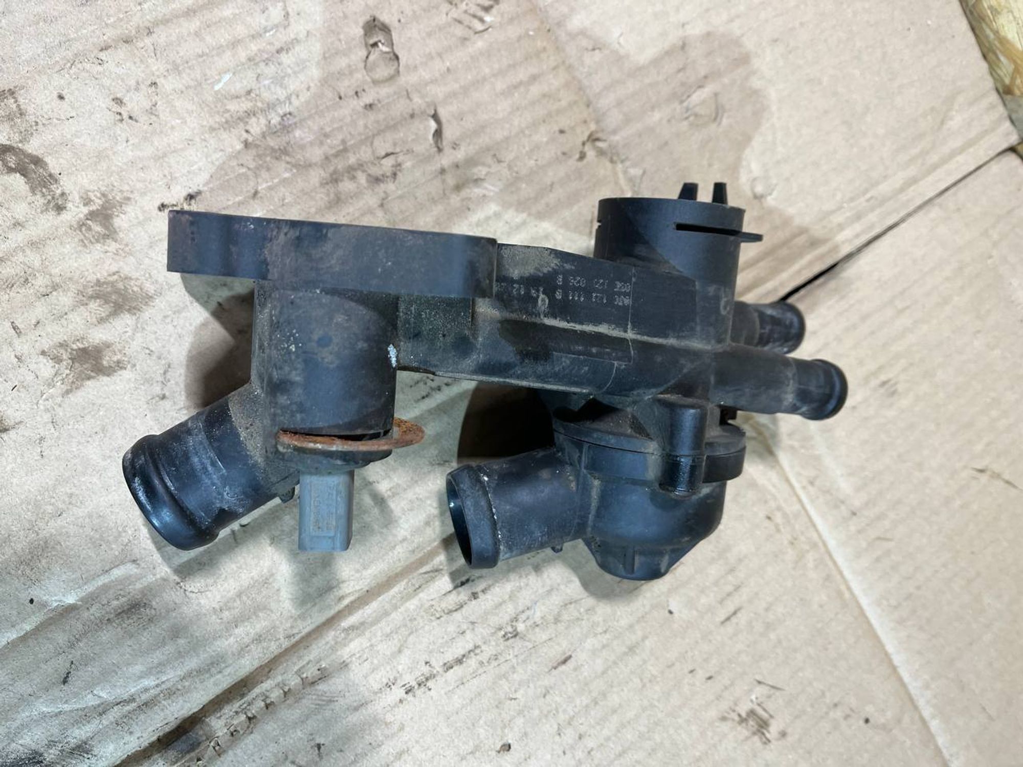 Корпус термостата Volkswagen Polo, V (2009—2015), 1500 рублей, Семиозерка