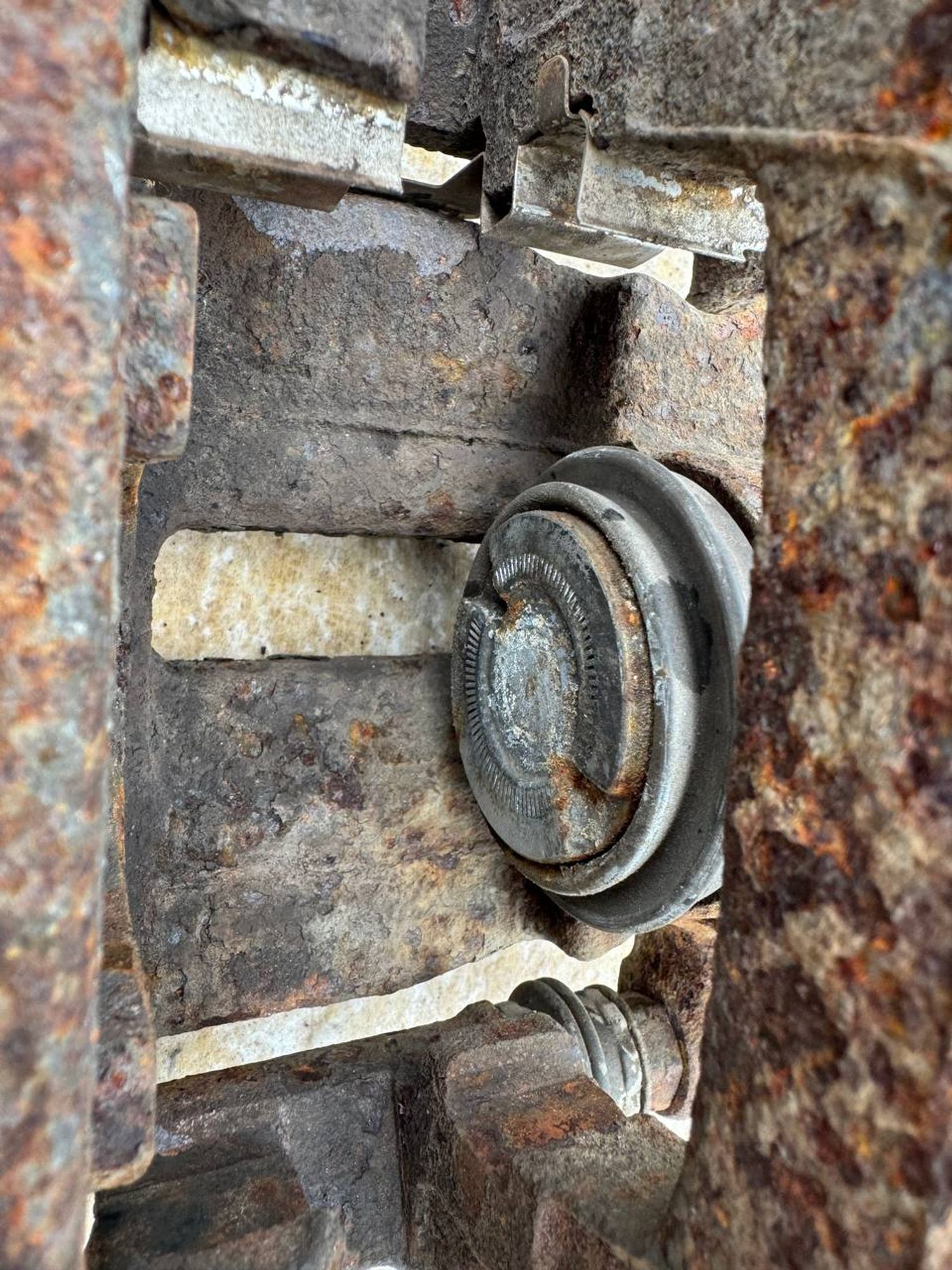 https://ycs.partsauto.market/partsauto-images/thmbs/userImages/268b2560e61c6abd63922b1757f69986/part/33e7d09c-a61e-41d3-83f3-052b7671135d_1776257375950.jpg