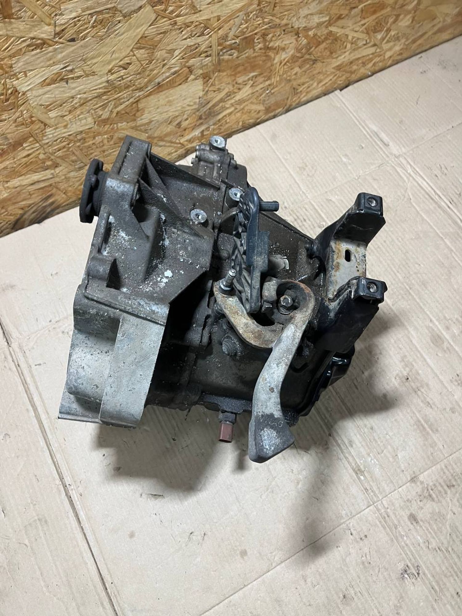 МКПП Volkswagen Polo, V (2009—2015), 29000 рублей, Семиозерка