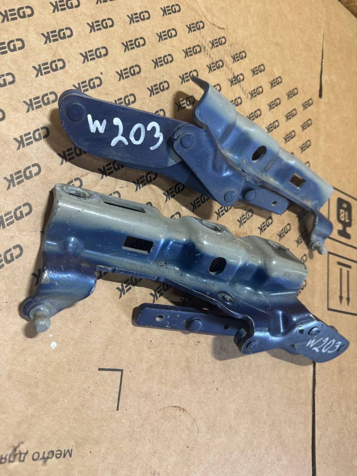 https://ycs.partsauto.market/partsauto-images/thmbs/userImages/268b2560e61c6abd63922b1757f69986/part/434e303e-139b-4ea8-a759-42ff76f9ac97_1786686364372.jpg