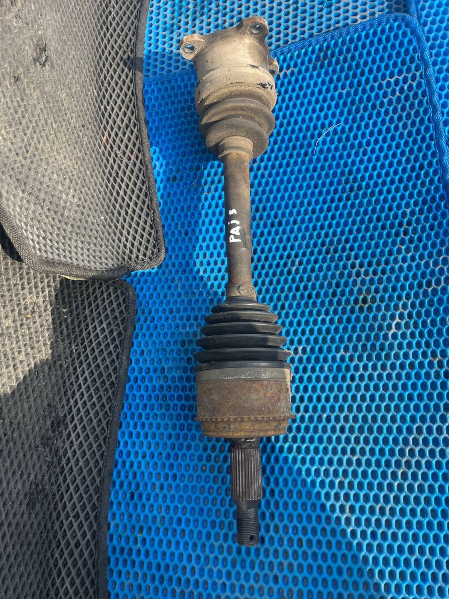 Привод левый Mitsubishi Pajero, III рестайлинг (2002—2006), 5500 рублей, Семиозерка