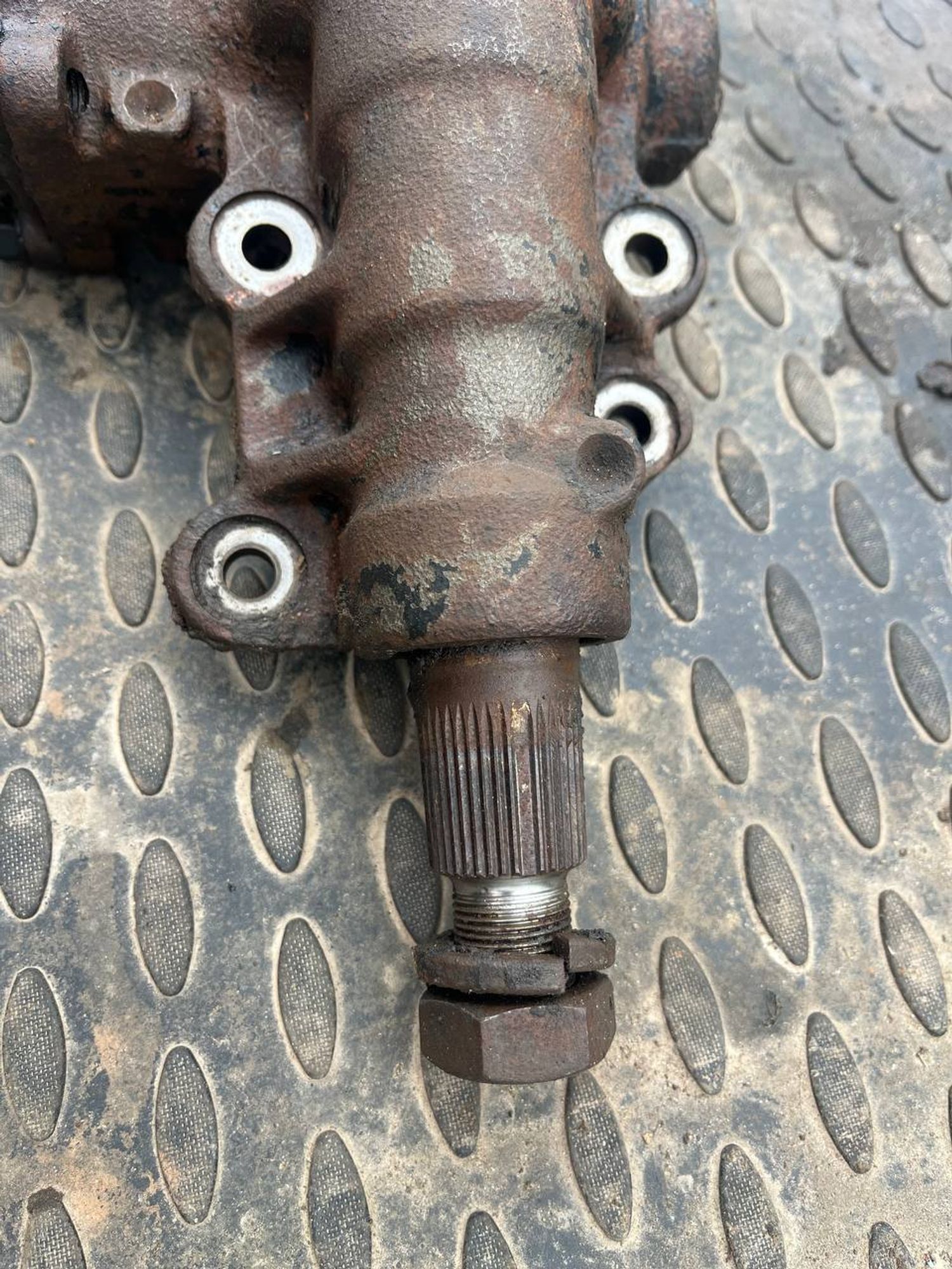 https://ycs.partsauto.market/partsauto-images/thmbs/userImages/268b2560e61c6abd63922b1757f69986/part/4511fb07-434f-4bf0-9a7e-2b57637fad68_1778929016858.jpg
