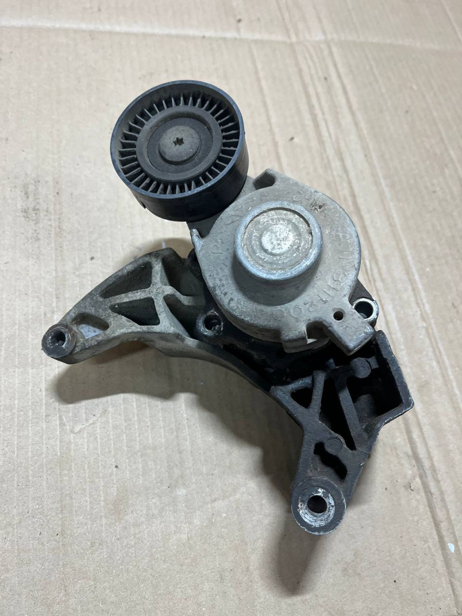 Кронштейн ролика Chery Bonus (A13), 1500 рублей, Семиозерка