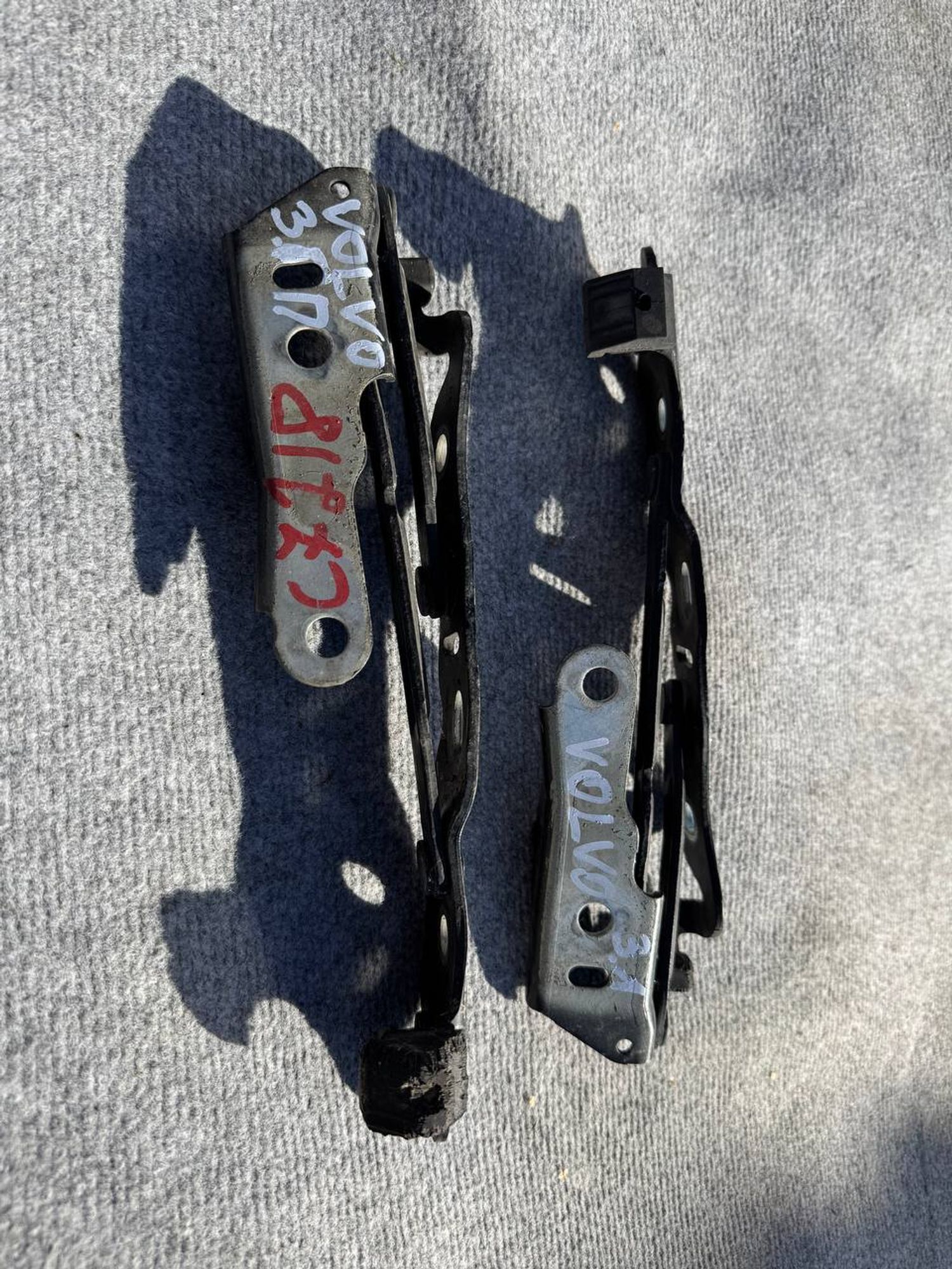 Петля крышки багажника Volvo S60, I Рестайлинг, 2000 рублей, Семиозерка