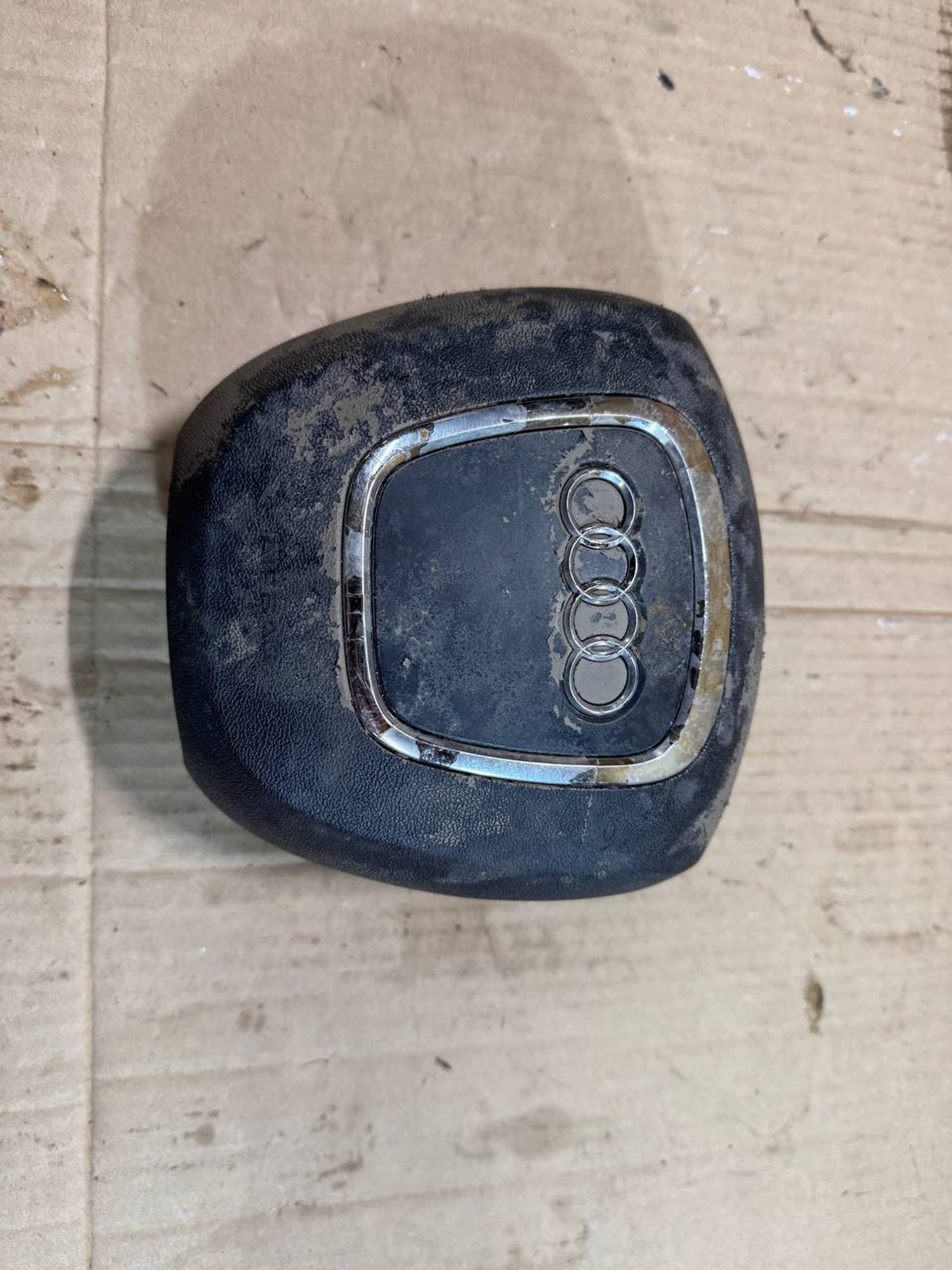 Подушка безопасности в руле Audi A4 B7, 1600 рублей, Семиозерка