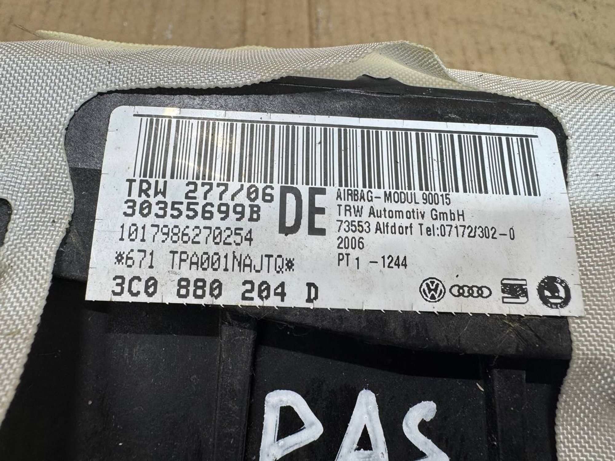 Подушка безопасности пассажира Volkswagen Passat, B6 (2005—2010), 4000 рублей, Семиозерка