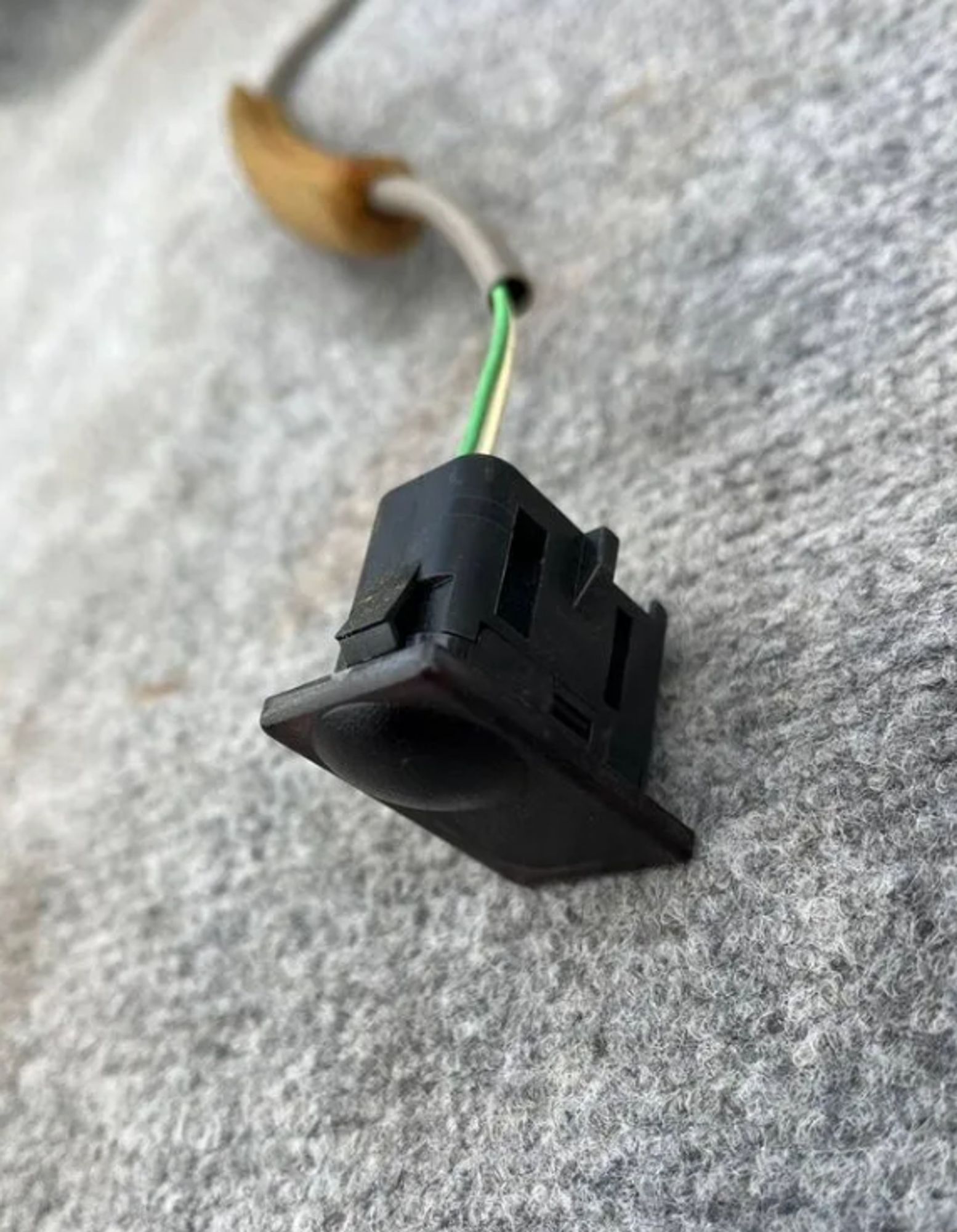 https://ycs.partsauto.market/partsauto-images/thmbs/userImages/268b2560e61c6abd63922b1757f69986/part/675e5581-86c0-4cf1-a4da-49e6c9faa3a3_1779875893056.jpg