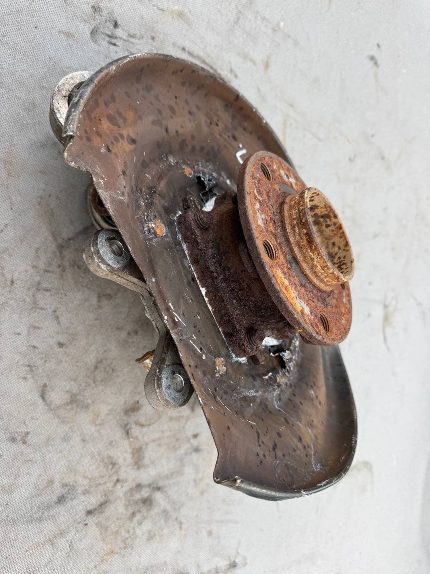 Ступица задняя правая Volvo S60, I Рестайлинг, 3000 рублей, Семиозерка