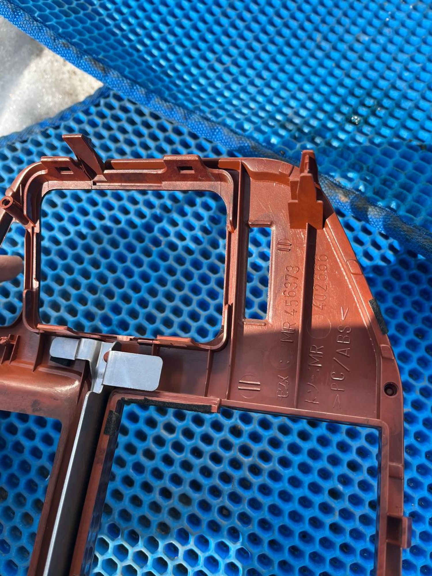 https://ycs.partsauto.market/partsauto-images/thmbs/userImages/268b2560e61c6abd63922b1757f69986/part/694c64fb-2bd2-490e-9f44-20c9c0613746_1779867777571.jpg