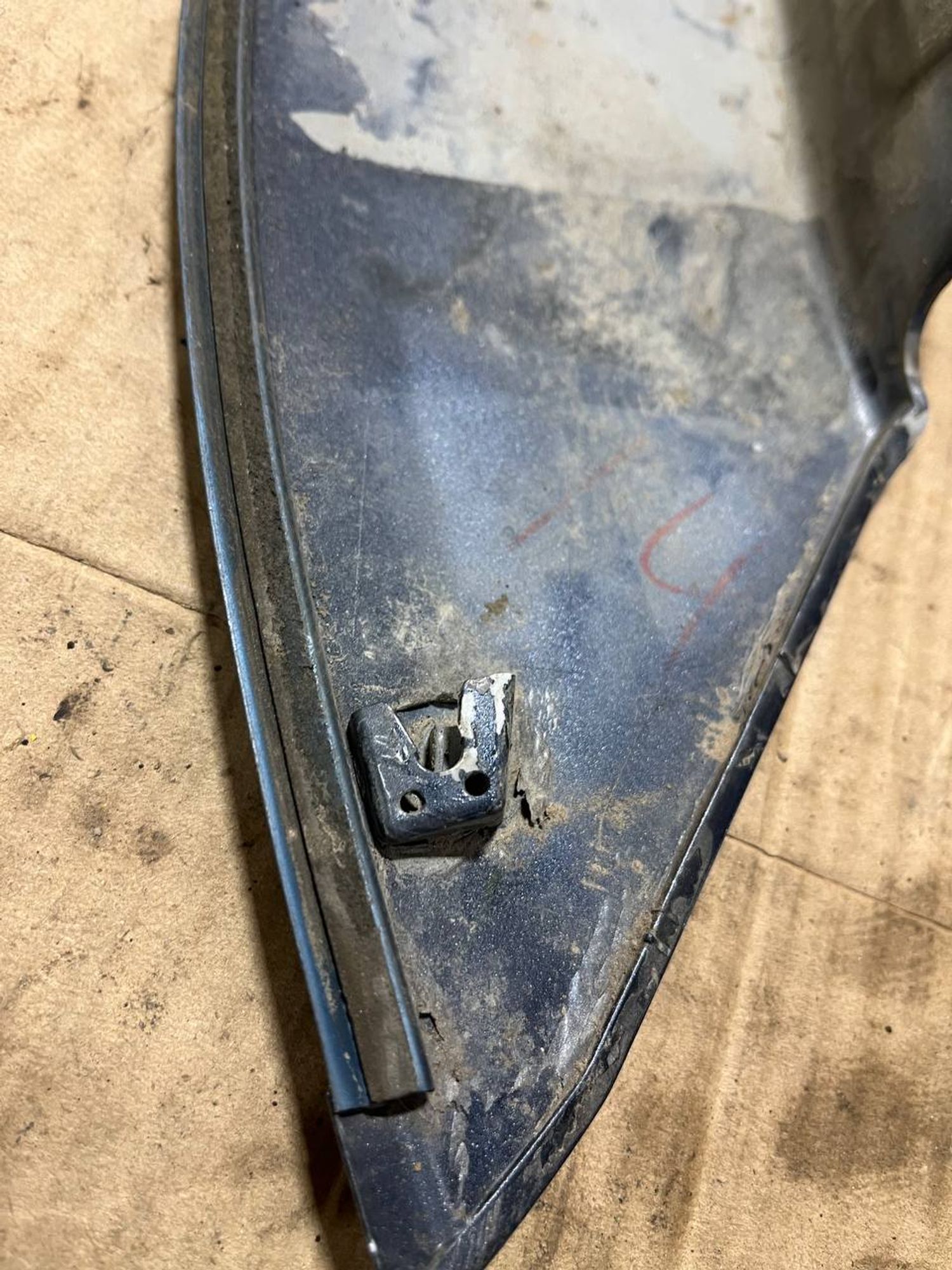https://ycs.partsauto.market/partsauto-images/thmbs/userImages/268b2560e61c6abd63922b1757f69986/part/77e9d90c-2ea7-4426-8eb8-e78a1d5d770e_1778927811170.jpg
