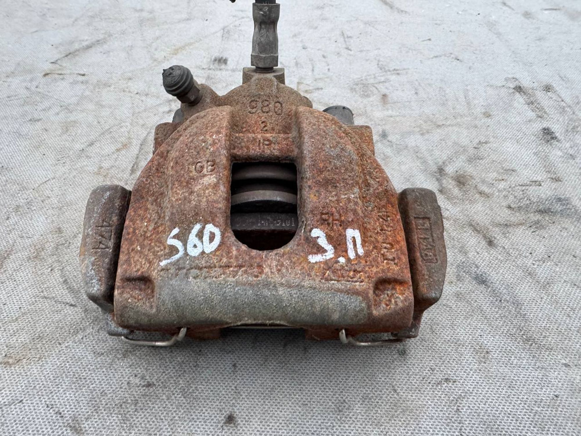 Суппорт тормозной задний правый Volvo S60, I Рестайлинг, 1500 рублей, Семиозерка