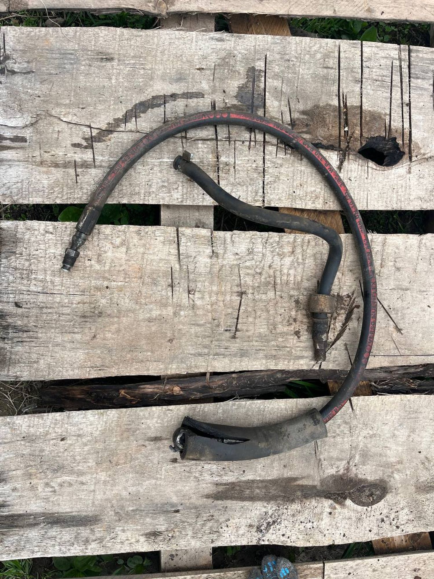 https://ycs.partsauto.market/partsauto-images/thmbs/userImages/268b2560e61c6abd63922b1757f69986/part/7e4a19bf-96e5-4421-b94c-a6dce957a854_1778928407020.jpg