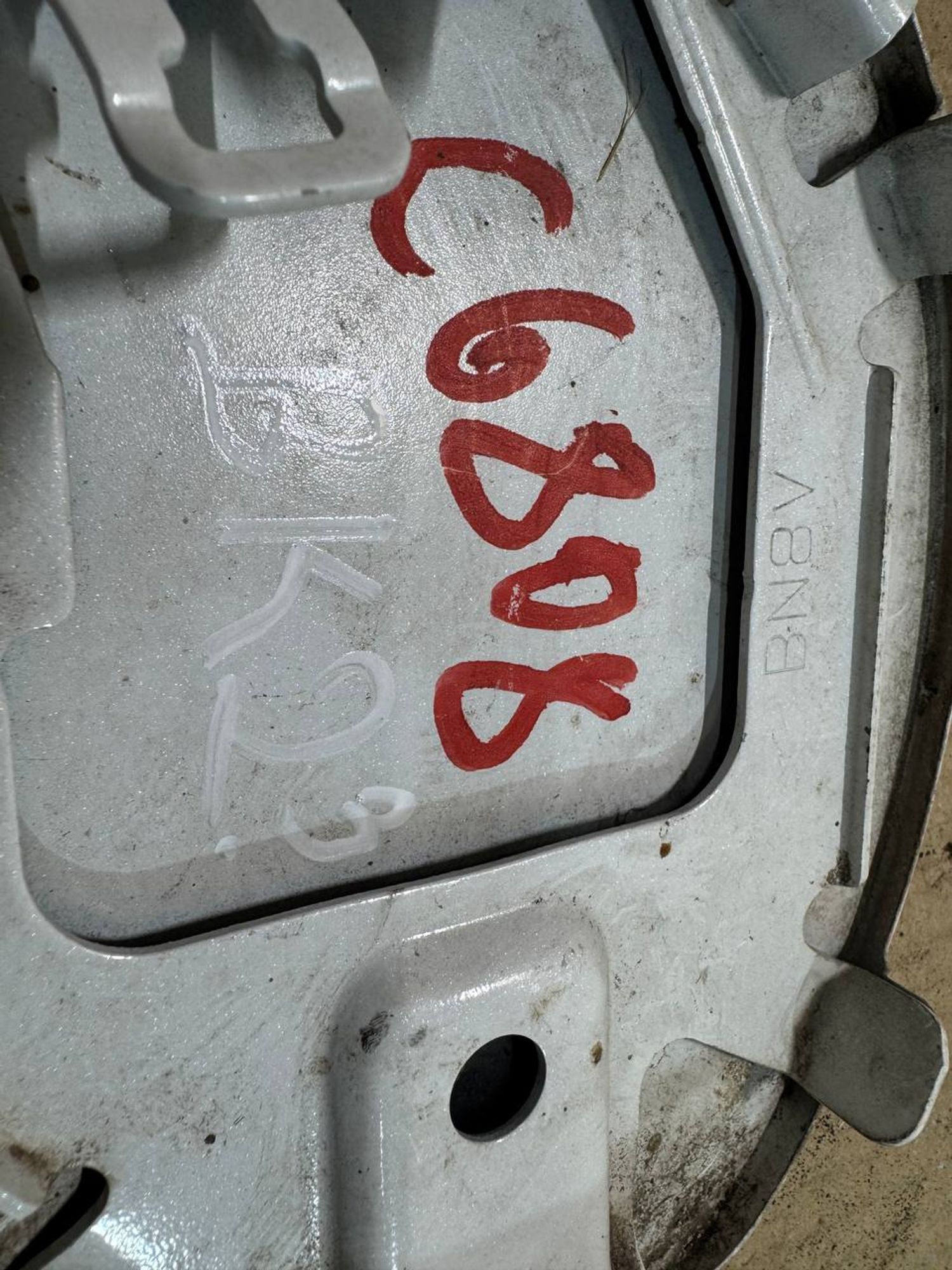 Лючок бензобака Mazda 3 bk, 2000 рублей, Семиозерка