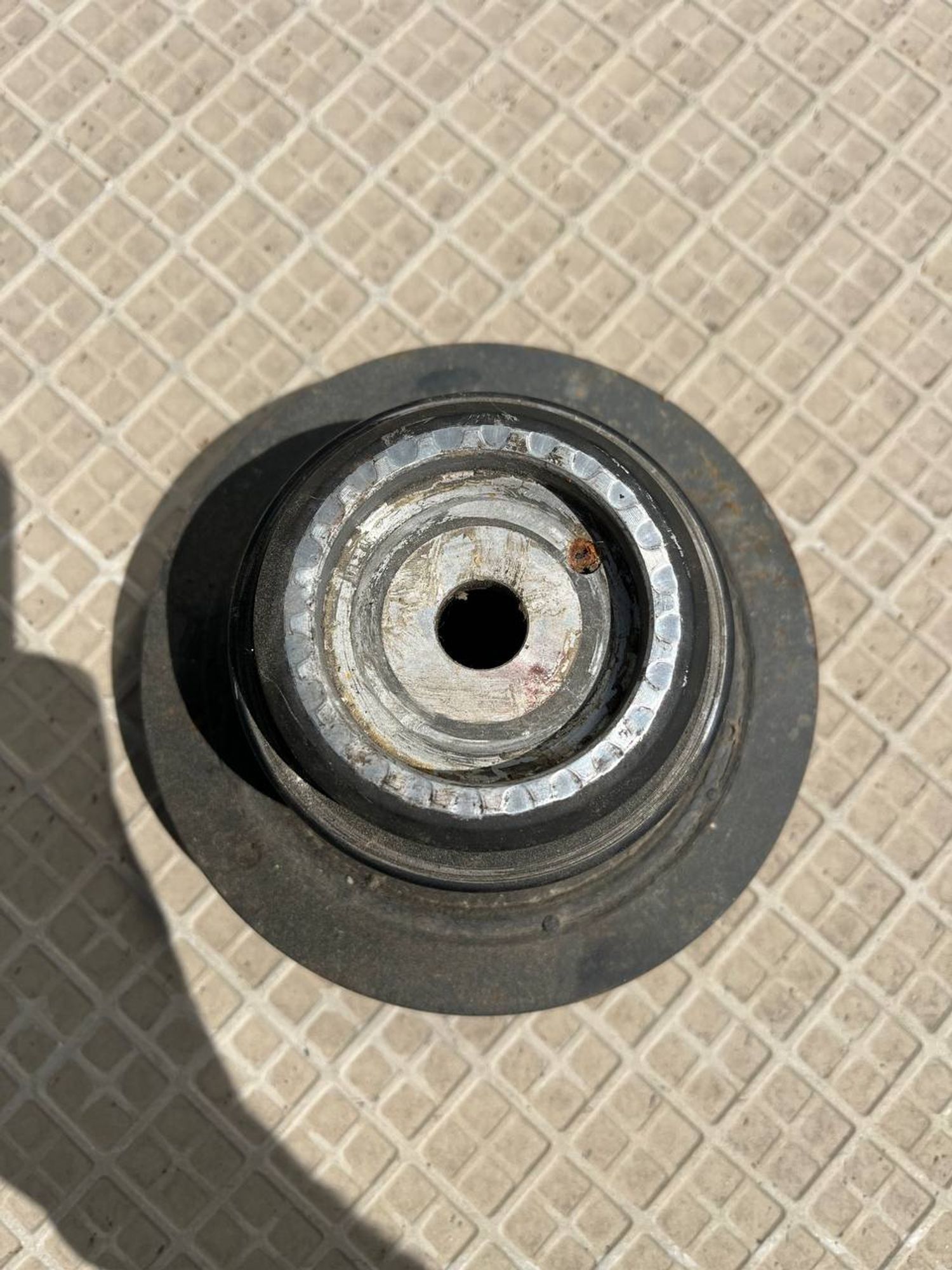 https://ycs.partsauto.market/partsauto-images/thmbs/userImages/268b2560e61c6abd63922b1757f69986/part/961f463b-055b-4fc5-b932-ccd93fd1fd61_1780243528452.jpg