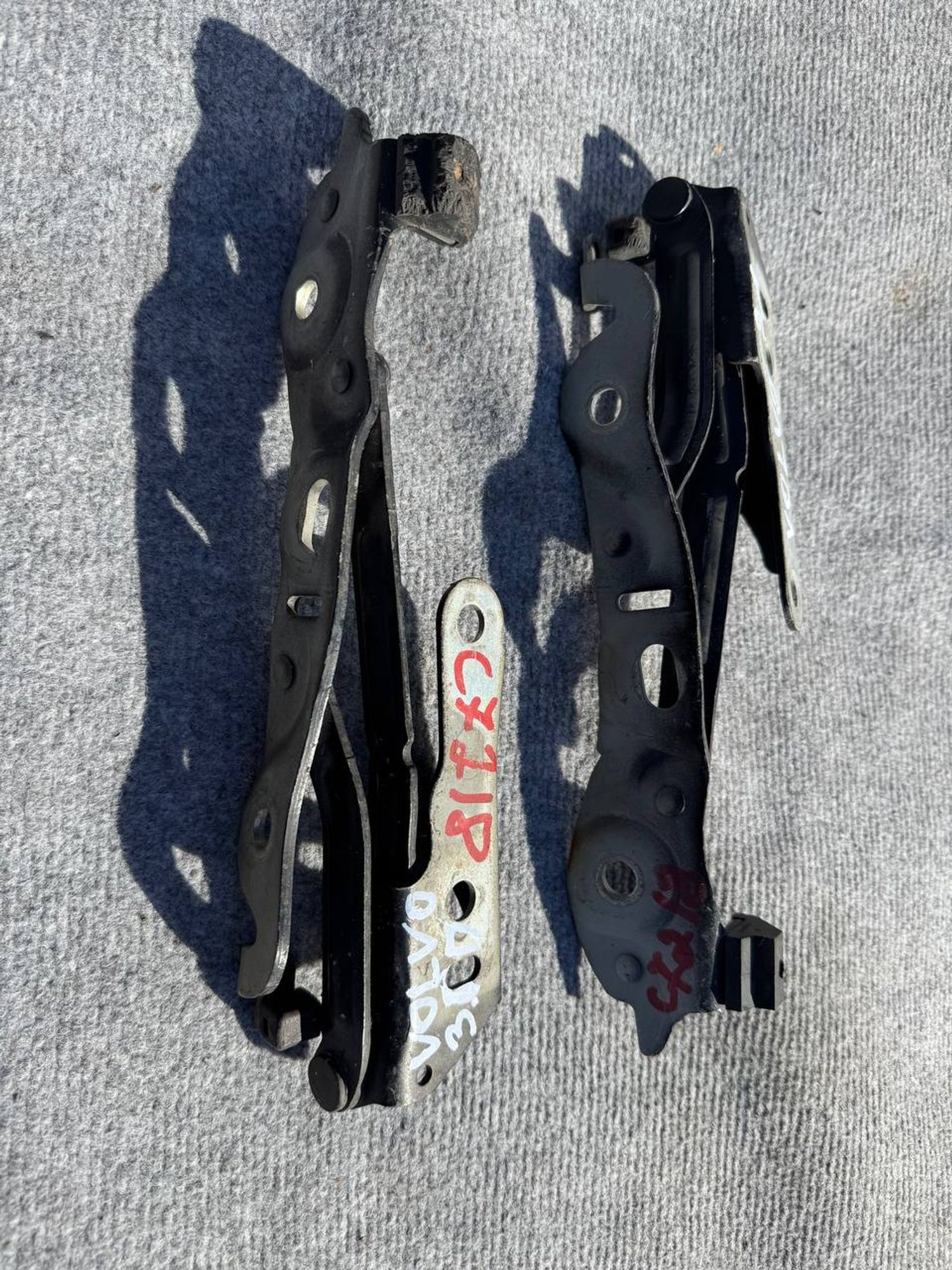 Петля крышки багажника Volvo S60, I Рестайлинг, 2000 рублей, Семиозерка