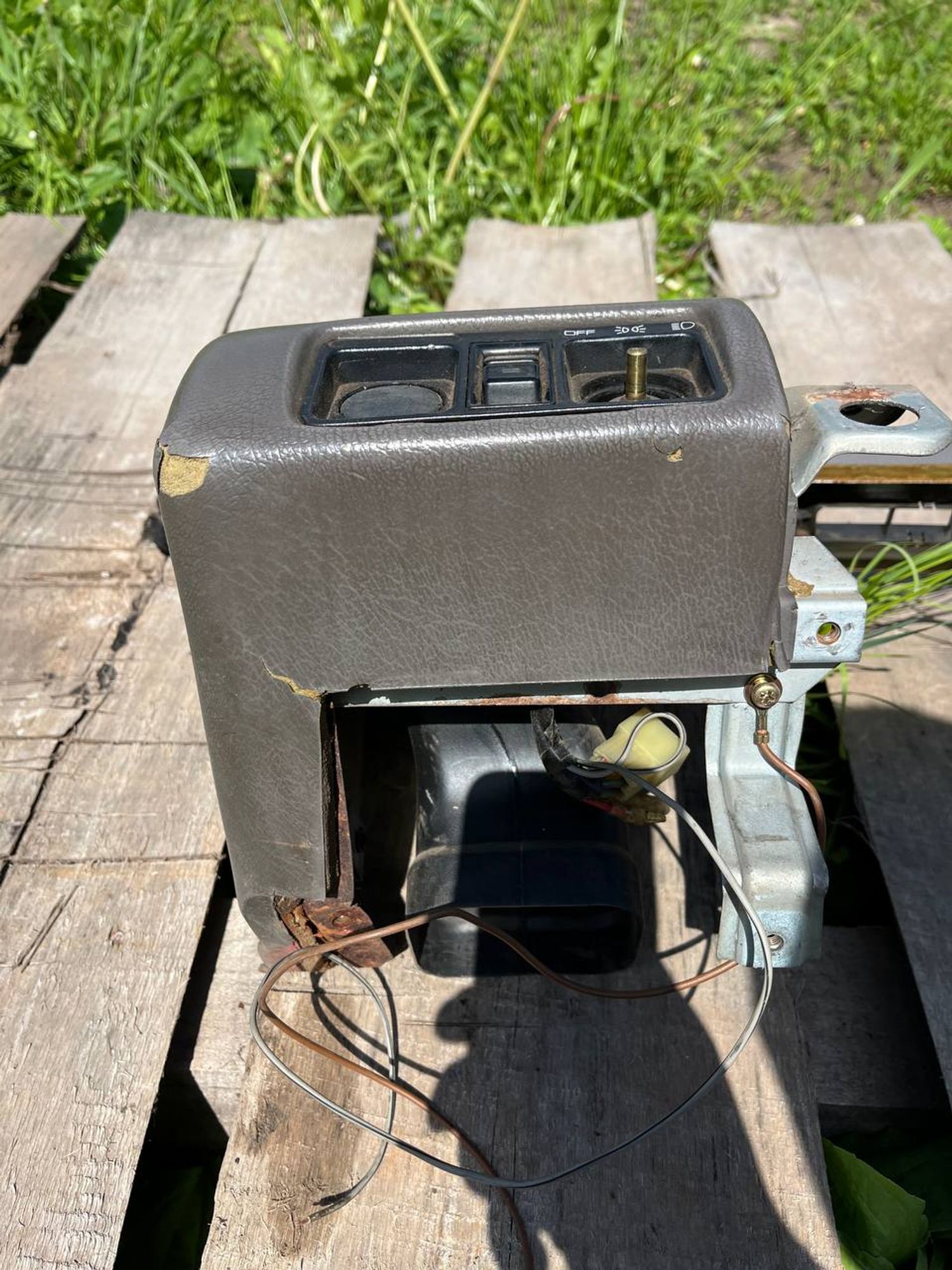 https://ycs.partsauto.market/partsauto-images/thmbs/userImages/268b2560e61c6abd63922b1757f69986/part/9bf32450-ead8-43c1-8fe3-930e22bb945c_1786647318329.jpg