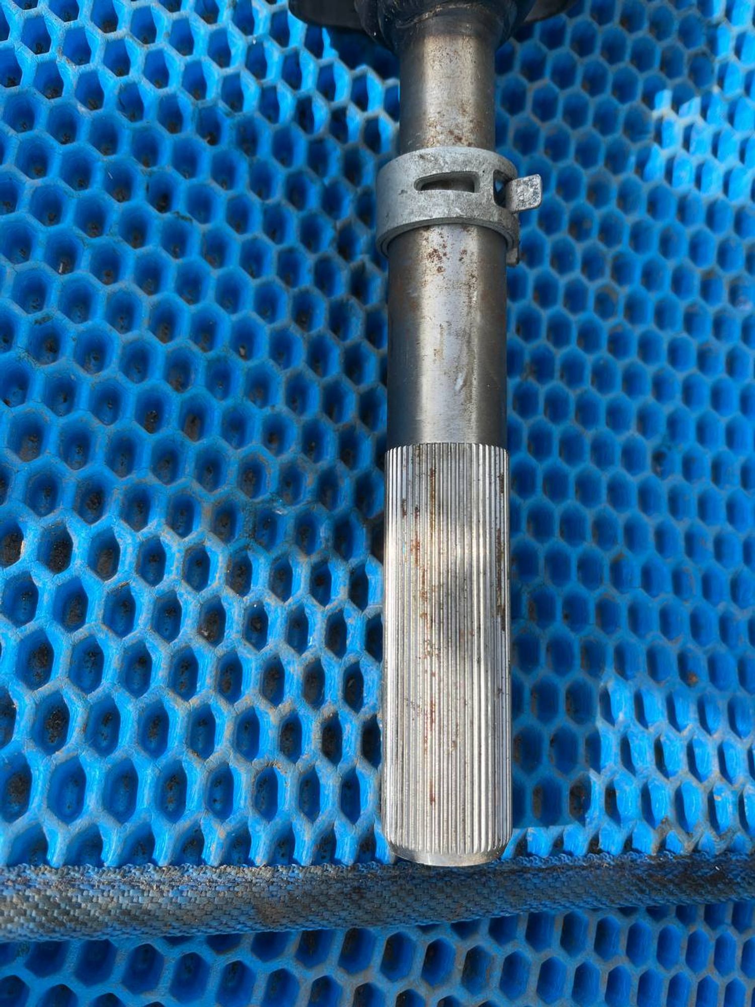 https://ycs.partsauto.market/partsauto-images/thmbs/userImages/268b2560e61c6abd63922b1757f69986/part/9c9258f9-0fbf-42bf-a699-43edc19e2013_1778929793453.jpg