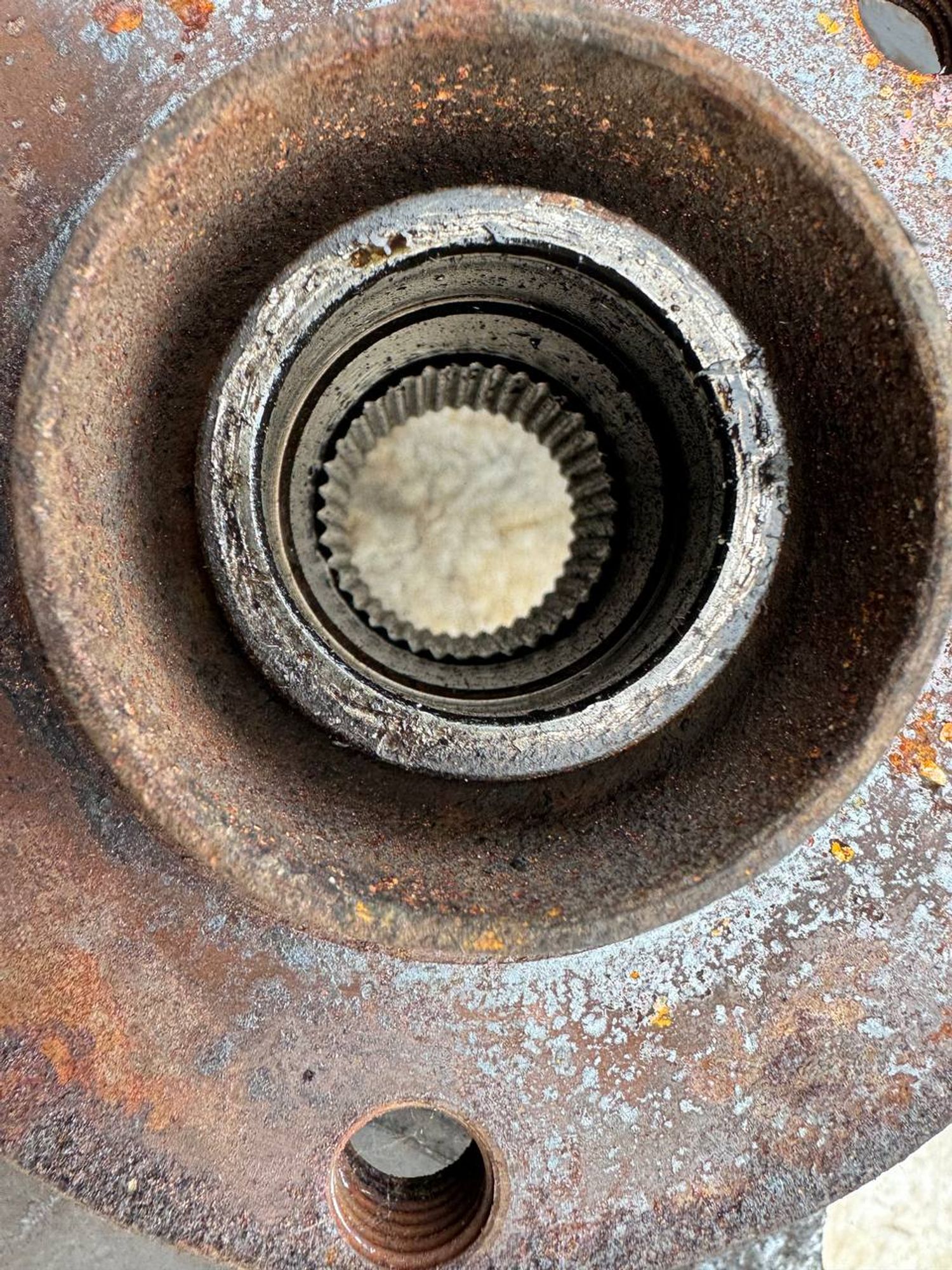 https://ycs.partsauto.market/partsauto-images/thmbs/userImages/268b2560e61c6abd63922b1757f69986/part/a01d80fa-c918-4696-a808-f5baacdb444a_1779858927425.jpg