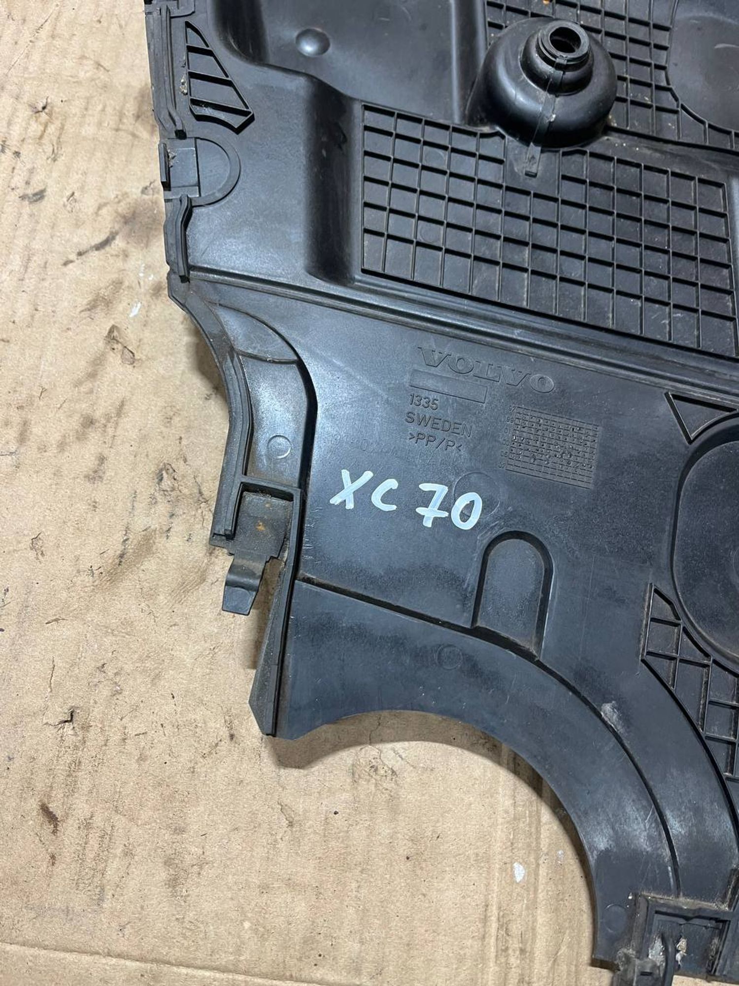 https://ycs.partsauto.market/partsauto-images/thmbs/userImages/268b2560e61c6abd63922b1757f69986/part/b10c2ce3-1041-4bb6-b017-ac5e1fa96422_1778928016172.jpg