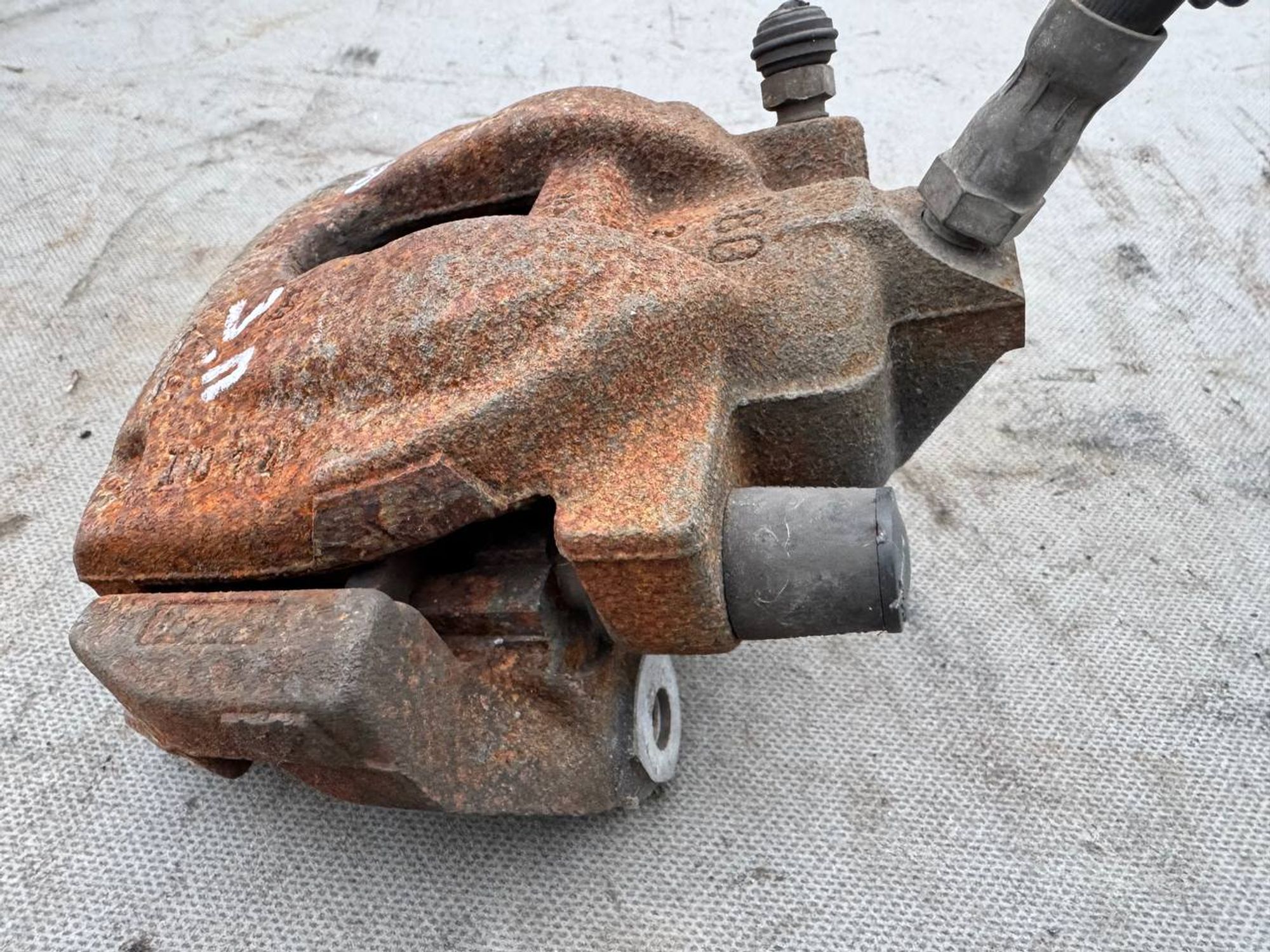 Суппорт тормозной задний правый Volvo S60, I Рестайлинг, 1500 рублей, Семиозерка