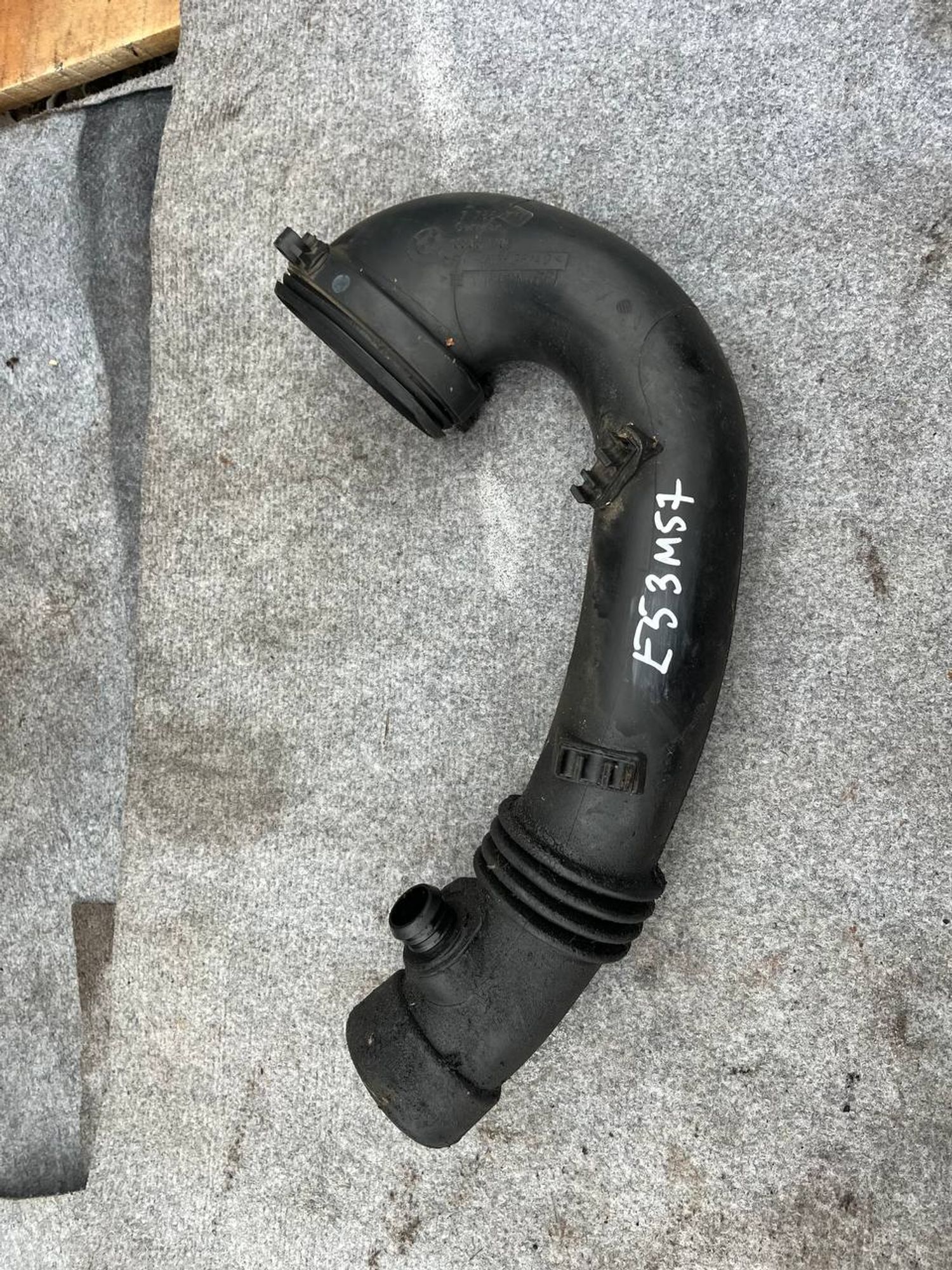 Патрубок воздухозаборника BMW X5, E53, 2000 рублей, Семиозерка