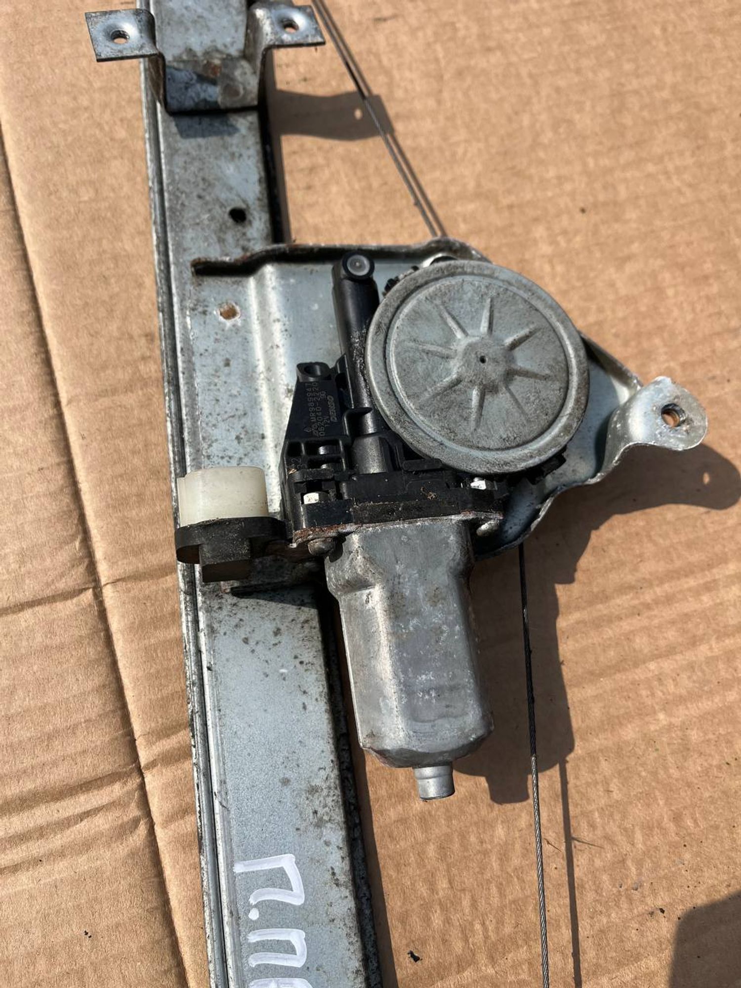 https://ycs.partsauto.market/partsauto-images/thmbs/userImages/268b2560e61c6abd63922b1757f69986/part/b5f85549-483c-4dc7-b17e-b59290801b42_1779292119528.jpg