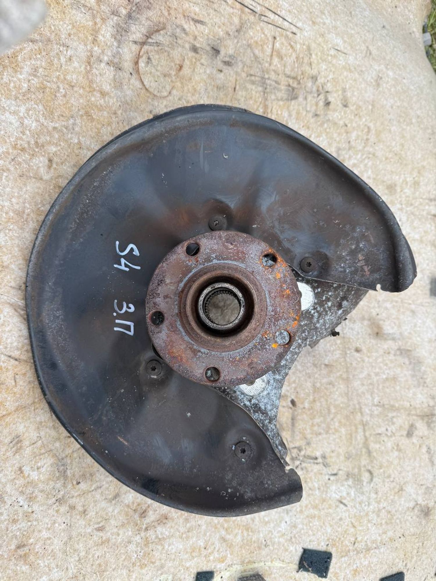 https://ycs.partsauto.market/partsauto-images/thmbs/userImages/268b2560e61c6abd63922b1757f69986/part/bd8e8f8d-5cd6-44da-a1fb-5f459ff065c1_1779858927330.jpg