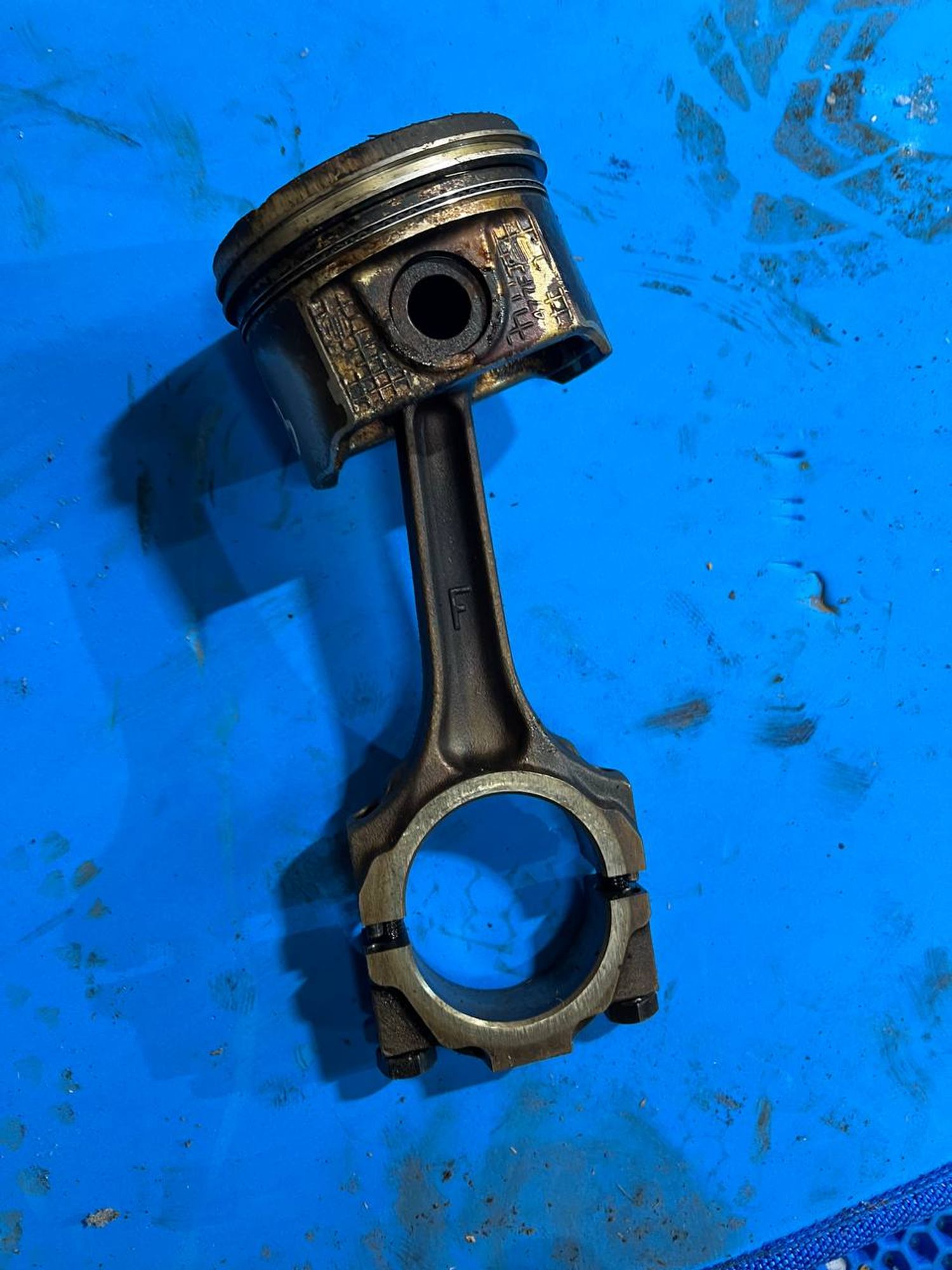 Поршень Chery Bonus (A13), 1000 рублей, Семиозерка