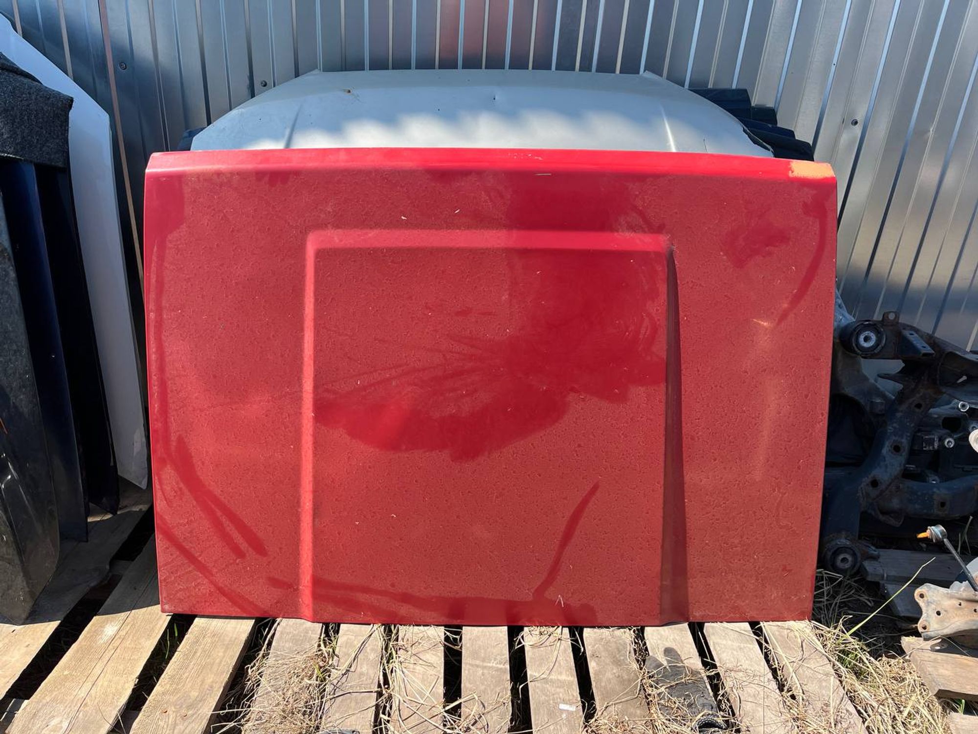 https://ycs.partsauto.market/partsauto-images/thmbs/userImages/268b2560e61c6abd63922b1757f69986/part/cedaaa05-8028-41c6-871c-1a9801537263_1778173241145.jpg