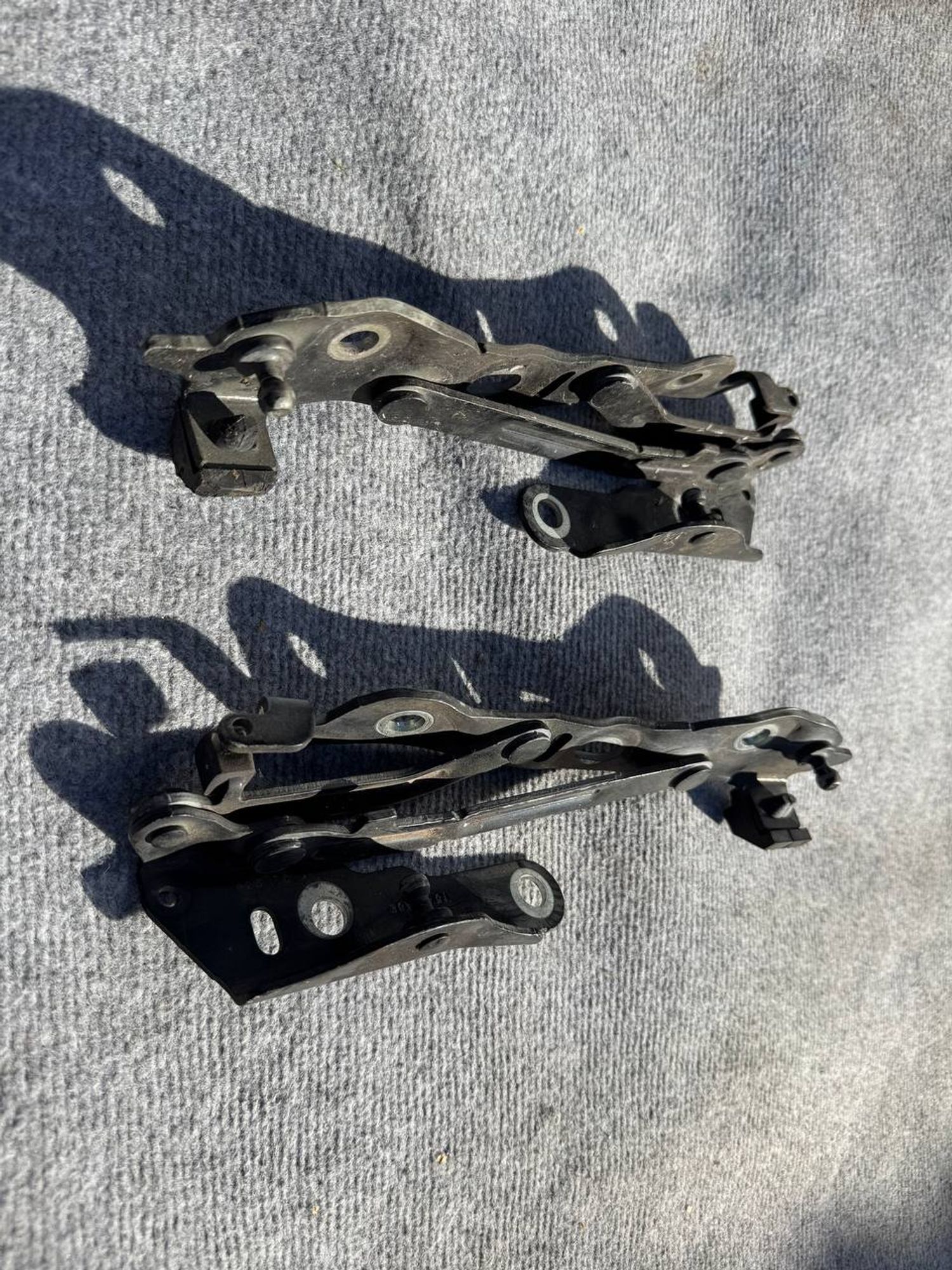 Петля крышки багажника Volvo S60, I Рестайлинг, 2000 рублей, Семиозерка