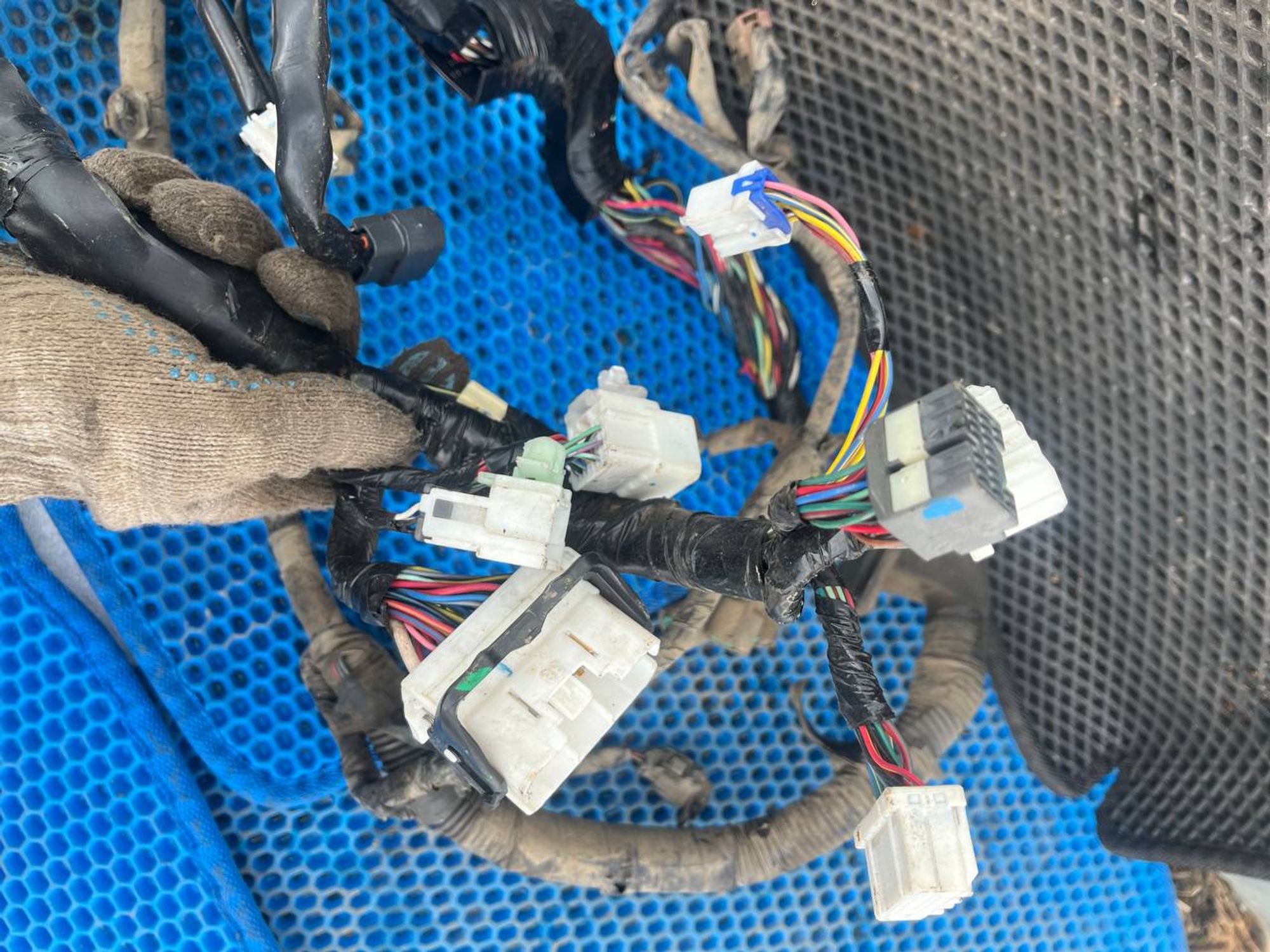 Проводка подкапотная Mitsubishi Pajero, III рестайлинг (2002—2006), 4000 рублей, Семиозерка