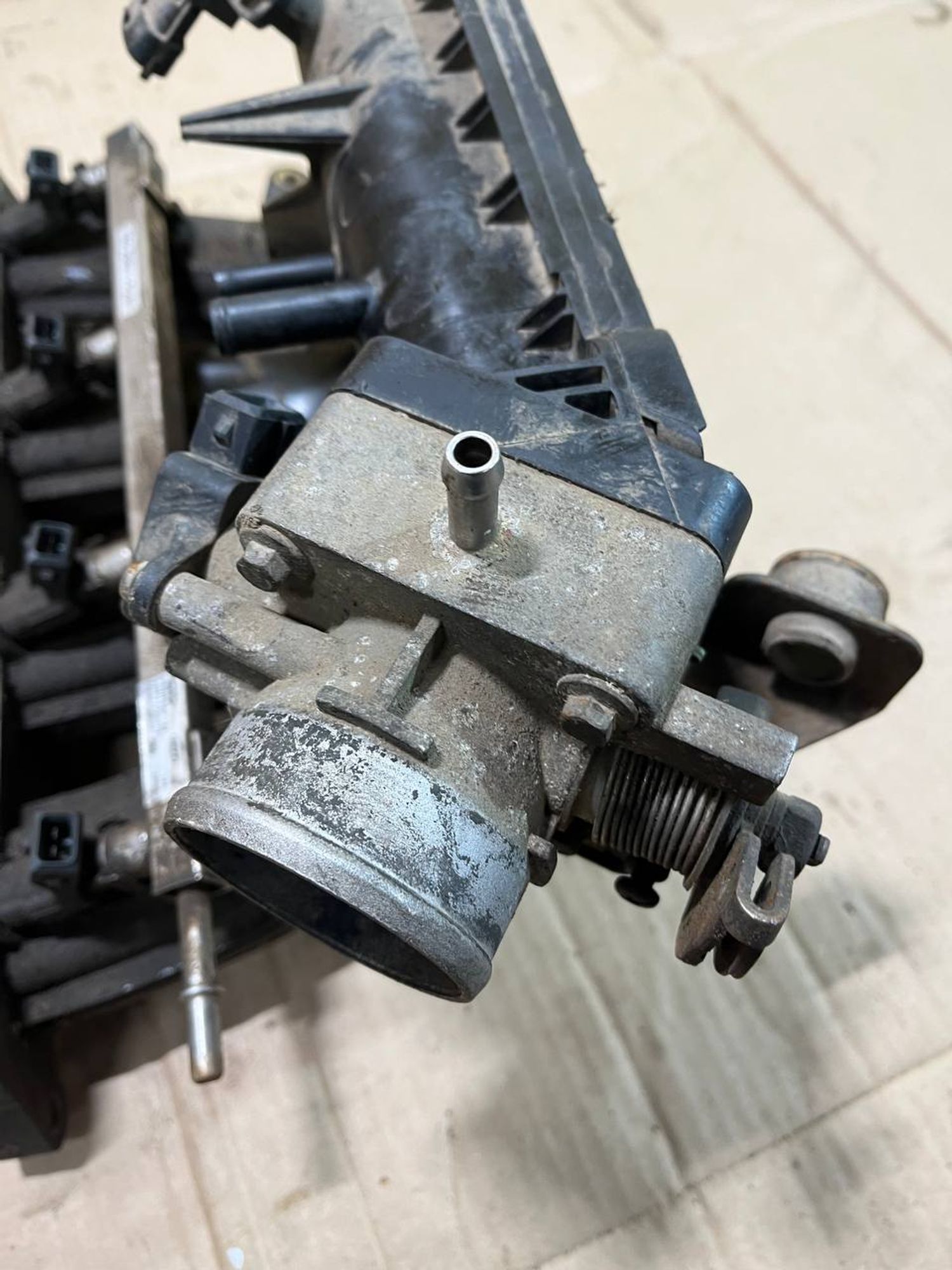 Коллектор впускной Chery Bonus (A13), 2000 рублей, Семиозерка