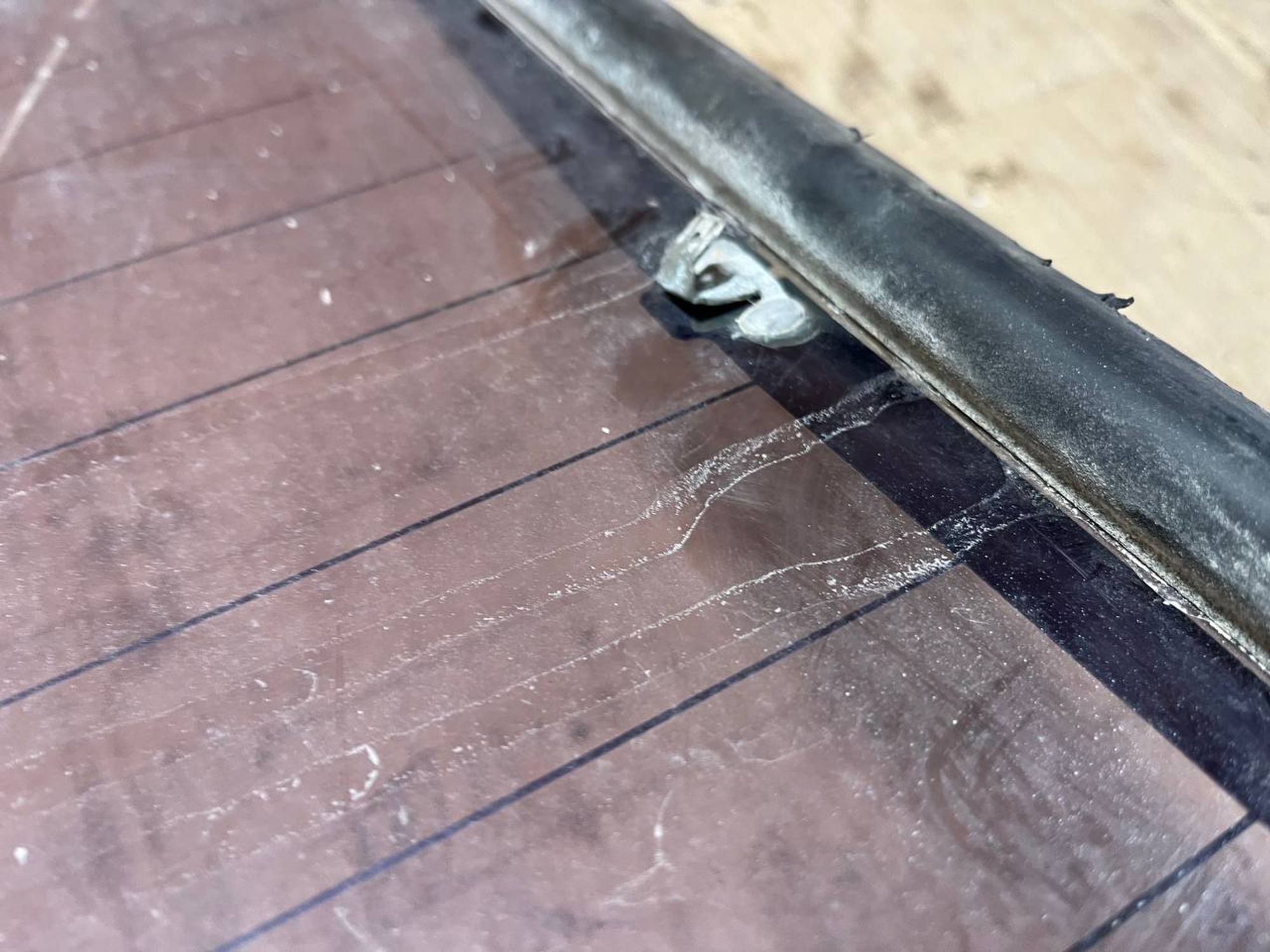 https://ycs.partsauto.market/partsauto-images/thmbs/userImages/268b2560e61c6abd63922b1757f69986/part/dd4324cd-c498-4180-8566-1cfcf0446611_1777902922232.jpg