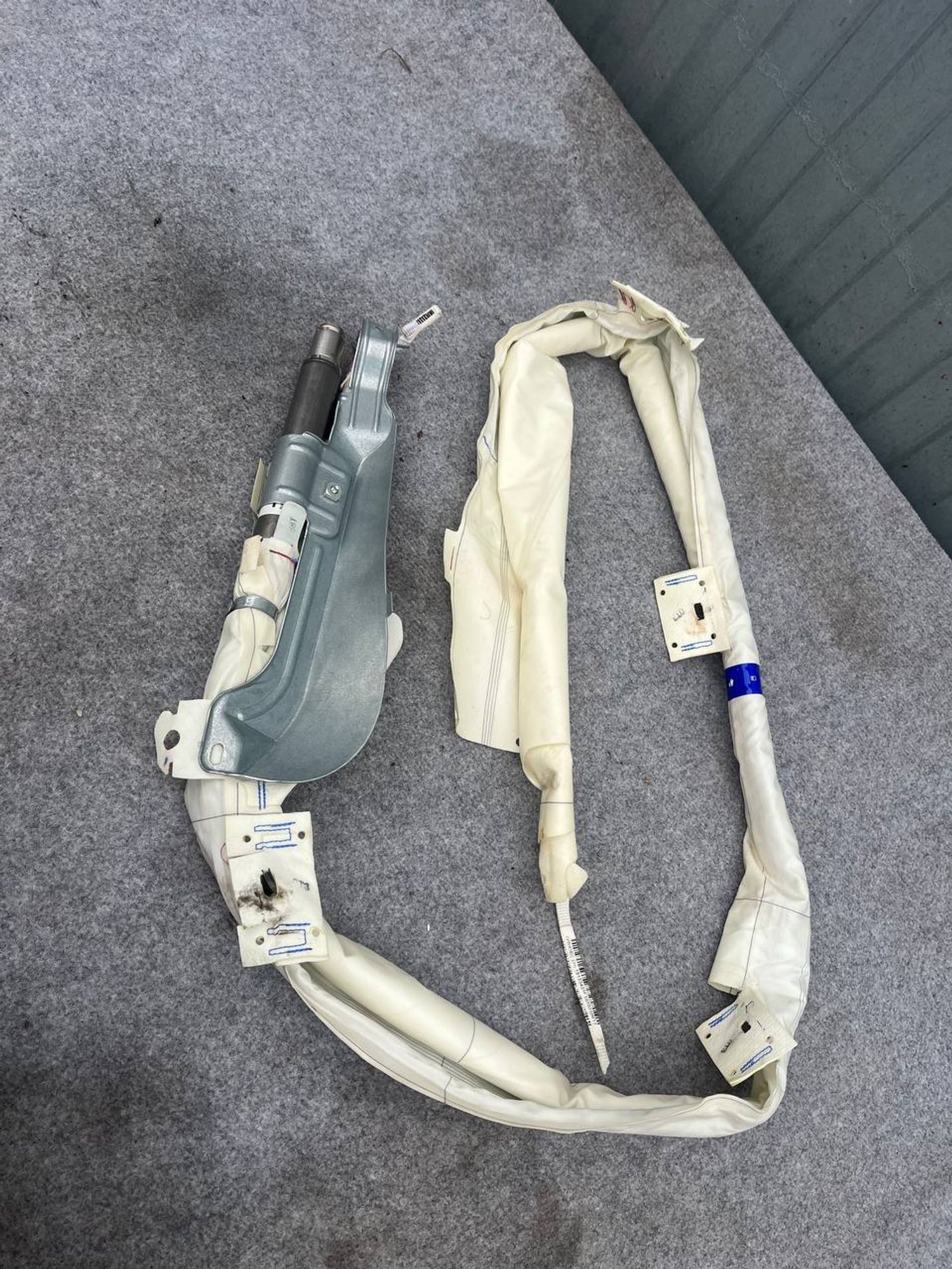 Подушка безопасности шторка правая Audi Q3, 8U, 7000 рублей, Семиозерка