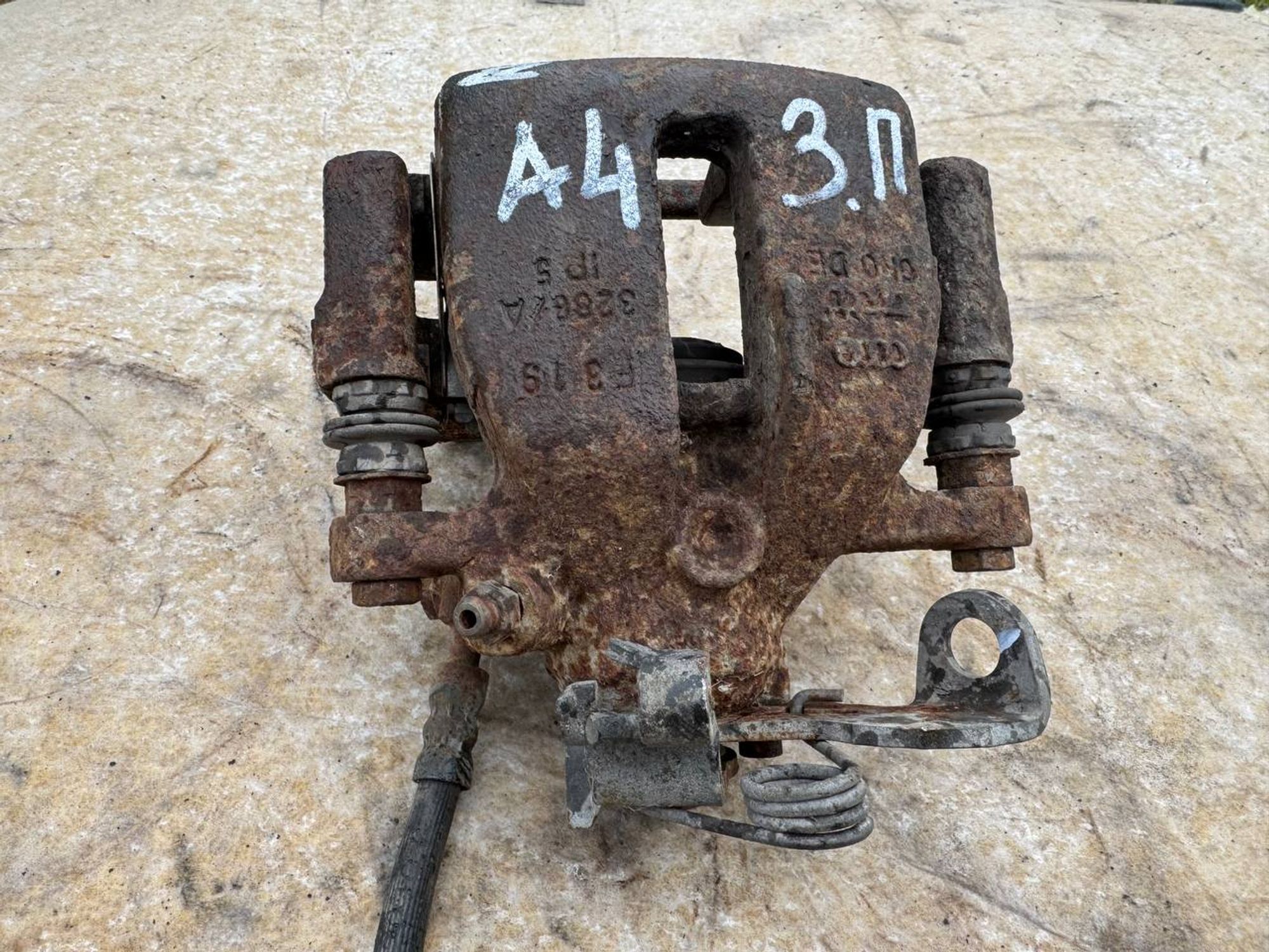 https://ycs.partsauto.market/partsauto-images/thmbs/userImages/268b2560e61c6abd63922b1757f69986/part/e7293c4a-4209-4ea7-8e96-740df39f202b_1776359174219.jpg