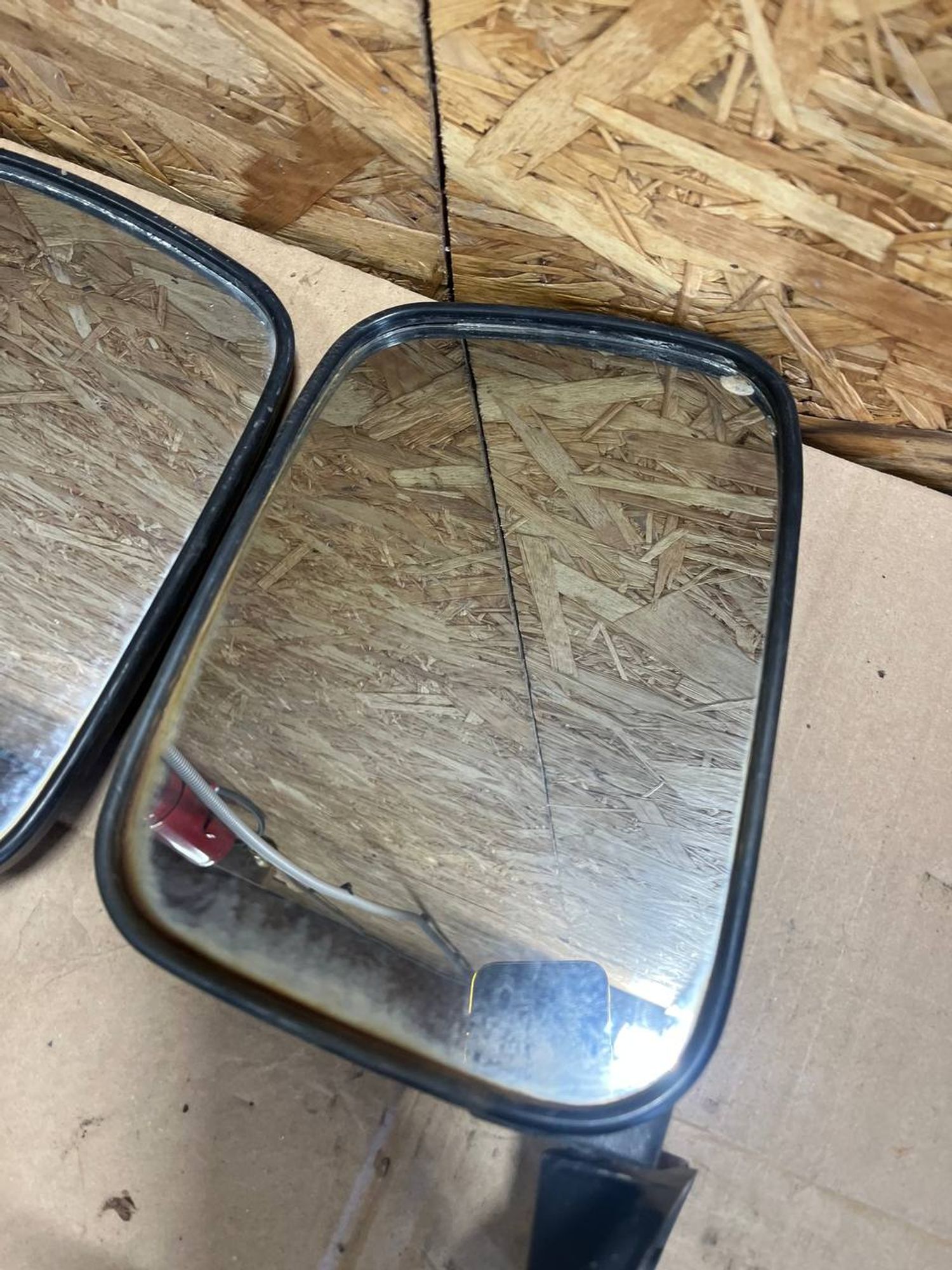 https://ycs.partsauto.market/partsauto-images/thmbs/userImages/268b2560e61c6abd63922b1757f69986/part/ea10cb45-7da9-4497-a66a-dcb3bf9c0b6f_1777904518894.jpg