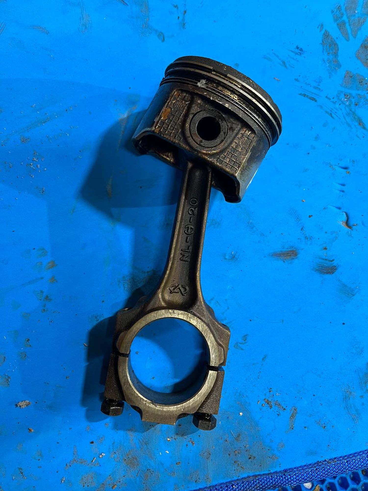 Поршень Chery Bonus (A13), 1000 рублей, Семиозерка