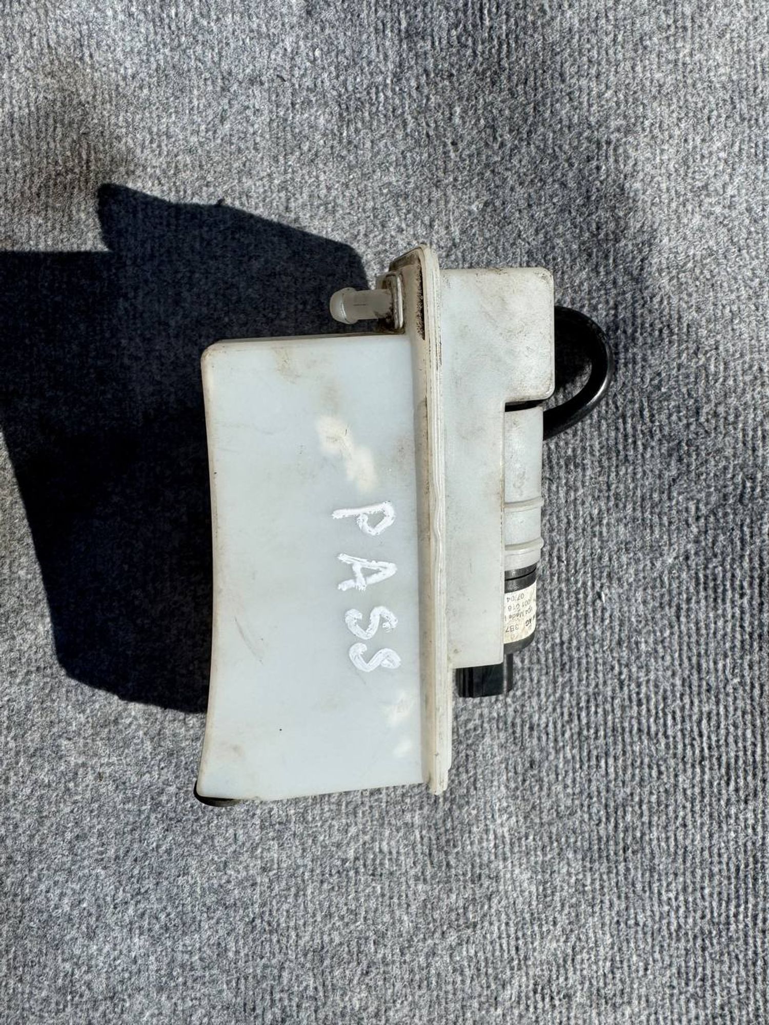 Бачок омывателя Volkswagen Passat, B6 (2005—2010), 1500 рублей, Семиозерка